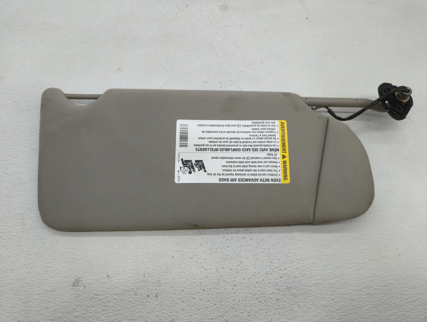 2009 Buick Lacrosse Sun Visor Shade Replacement Driver Left Mirror Fits Fits 2005 2006 2007 2008 OEM Used Auto Parts - Oemus