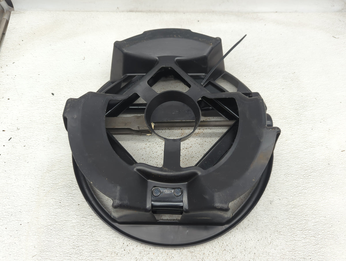 Buick Lucerne Spare Scissor Car Jack 1051895 - Oemusedautoparts1.com