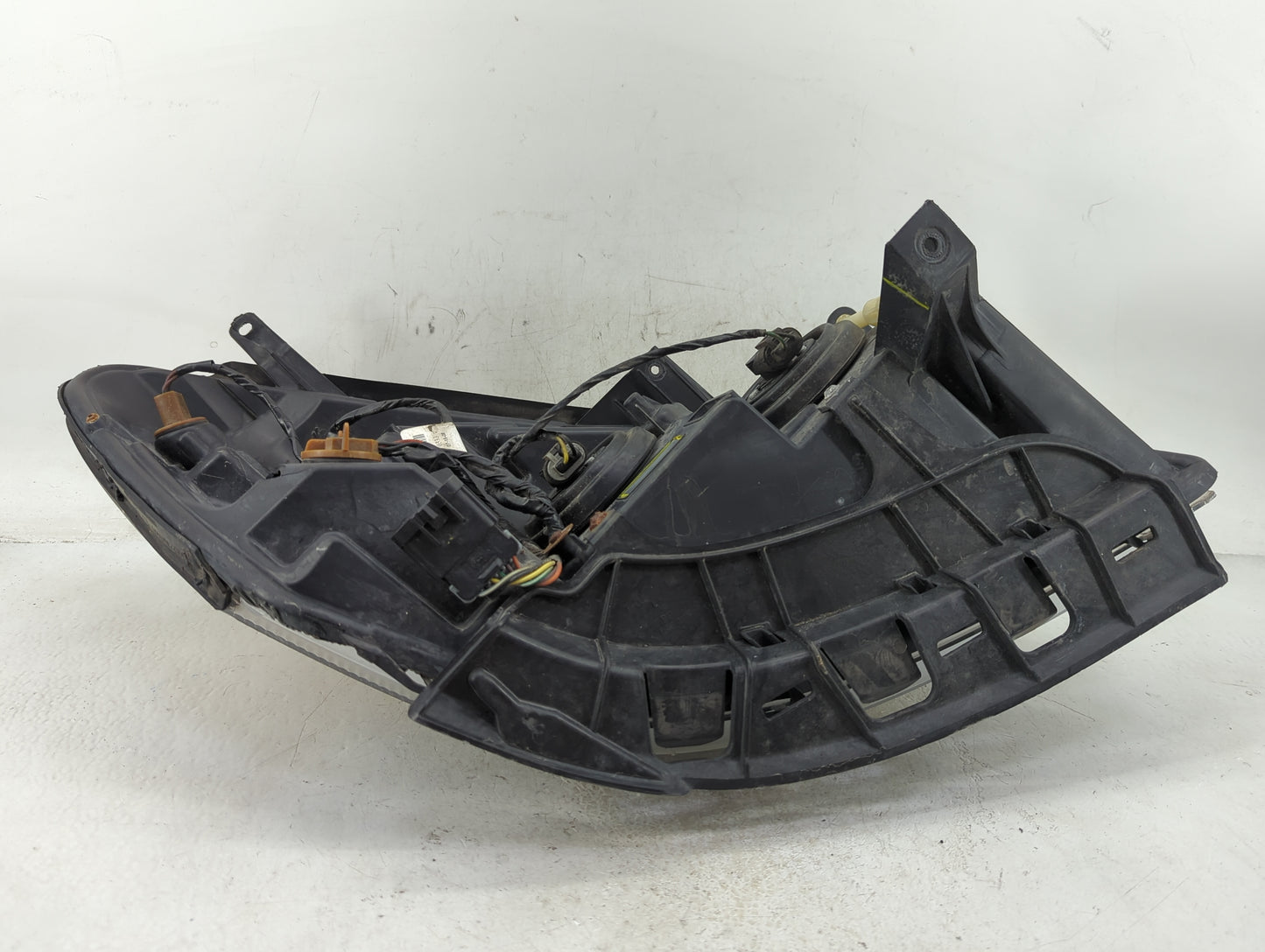 2006-2011 Buick Lucerne Driver Left Oem Head Light Headlight Lamp - Oemusedautoparts1.com