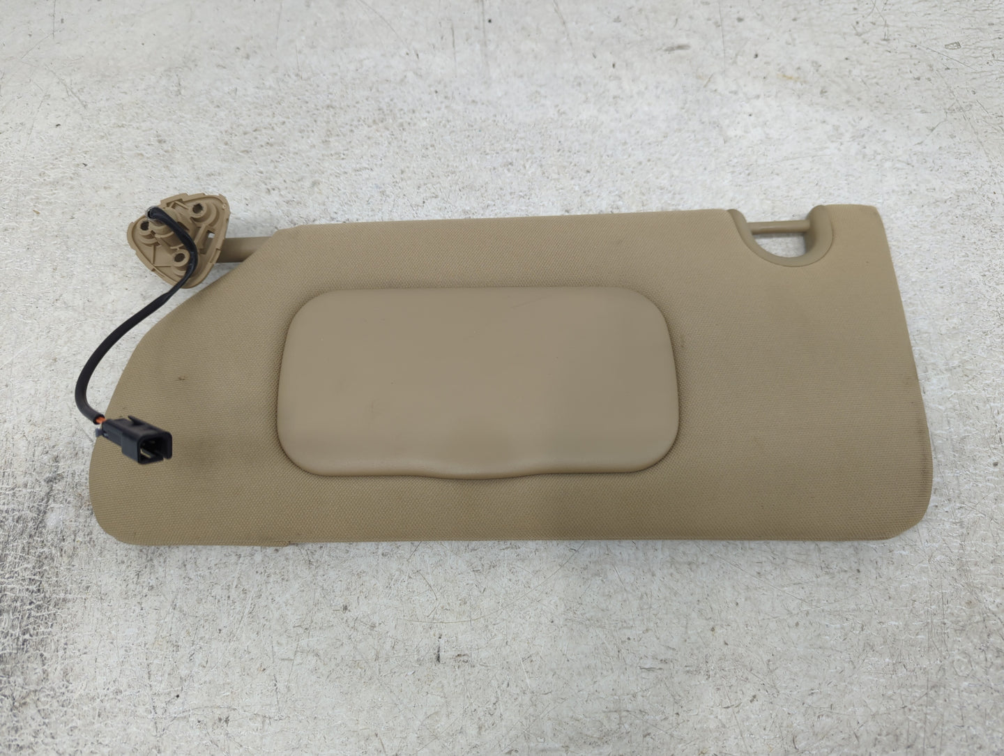 2006-2011 Buick Lucerne Sun Visor Shade Replacement Driver Left Mirror Fits Fits 2006 2007 2008 2009 2010 2011 OEM Used Auto