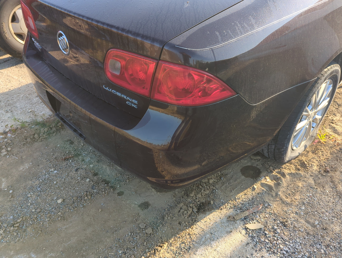 2006-2009 Buick Lucerne Rear Bumper Assembly Oem - Oemusedautoparts1.com