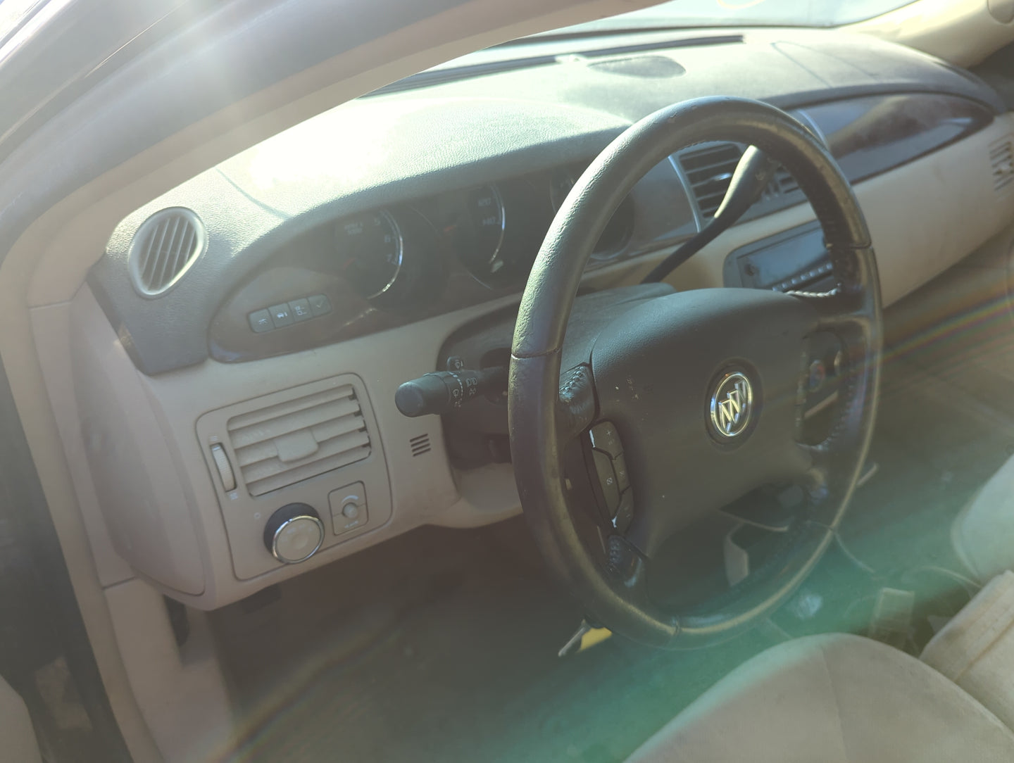 2007-2011 Buick Lucerne Air Bag Driver Left Steering Wheel Mounted - Oemusedautoparts1.com