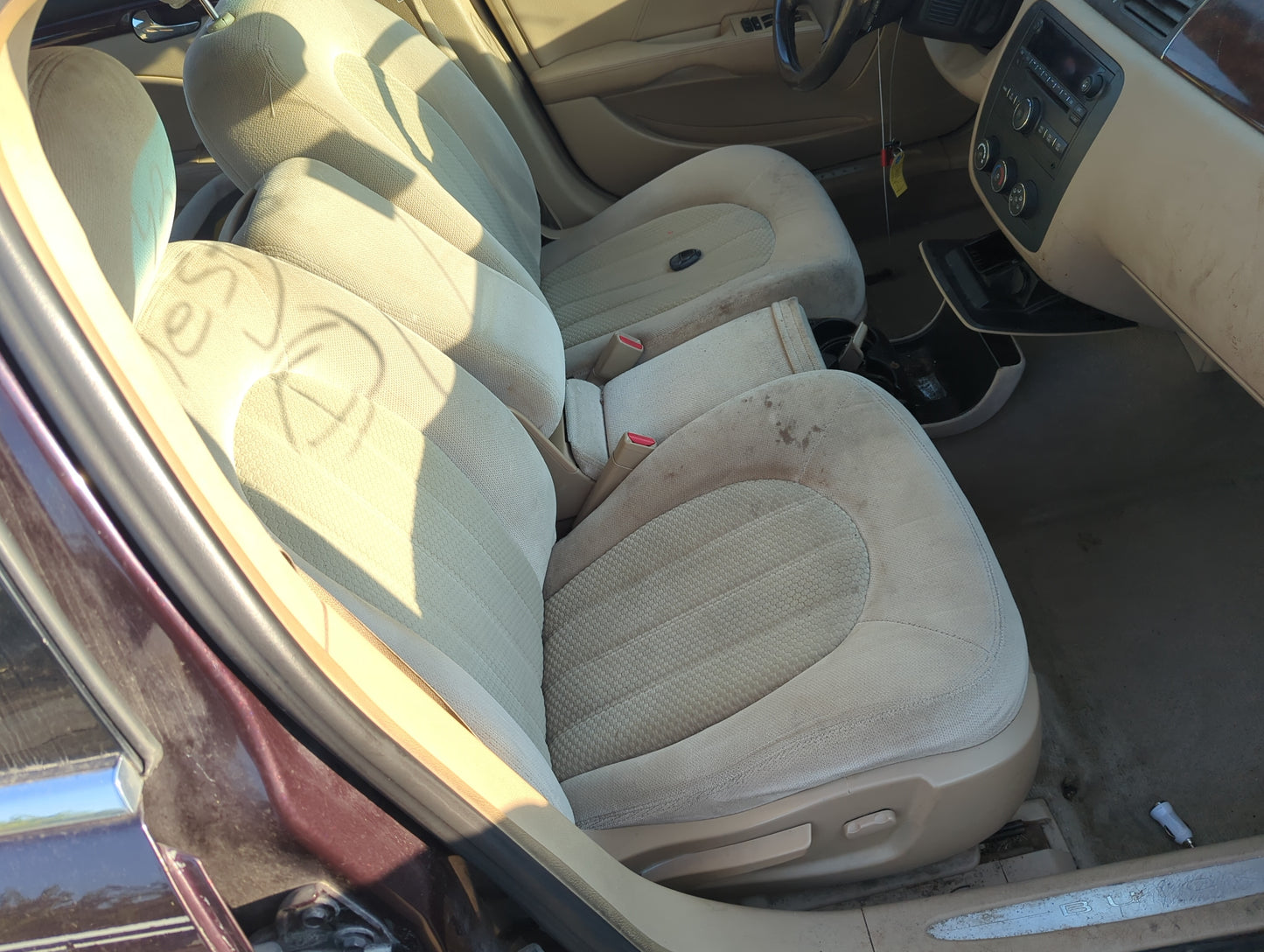 2009-2010 Buick Lucerne Passenger Front Seat Oem - Oemusedautoparts1.com