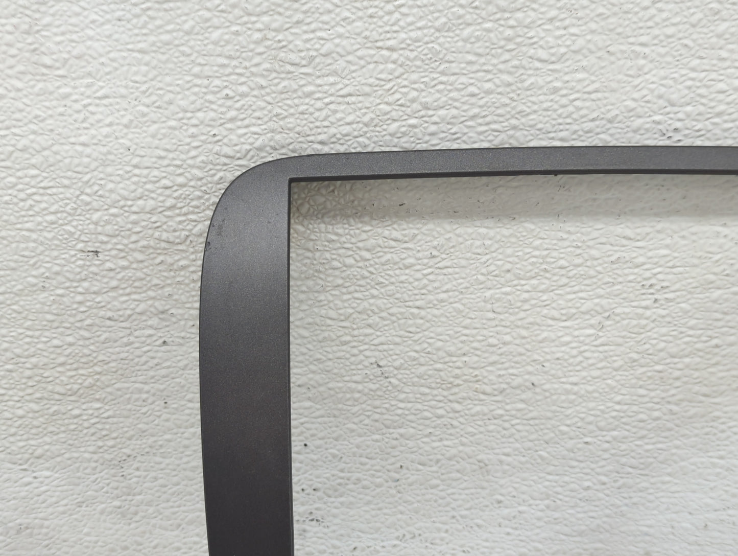 Buick Lucerne Information Radio Display Screen Bezel Vents 1381367 - Oemusedautoparts1.com