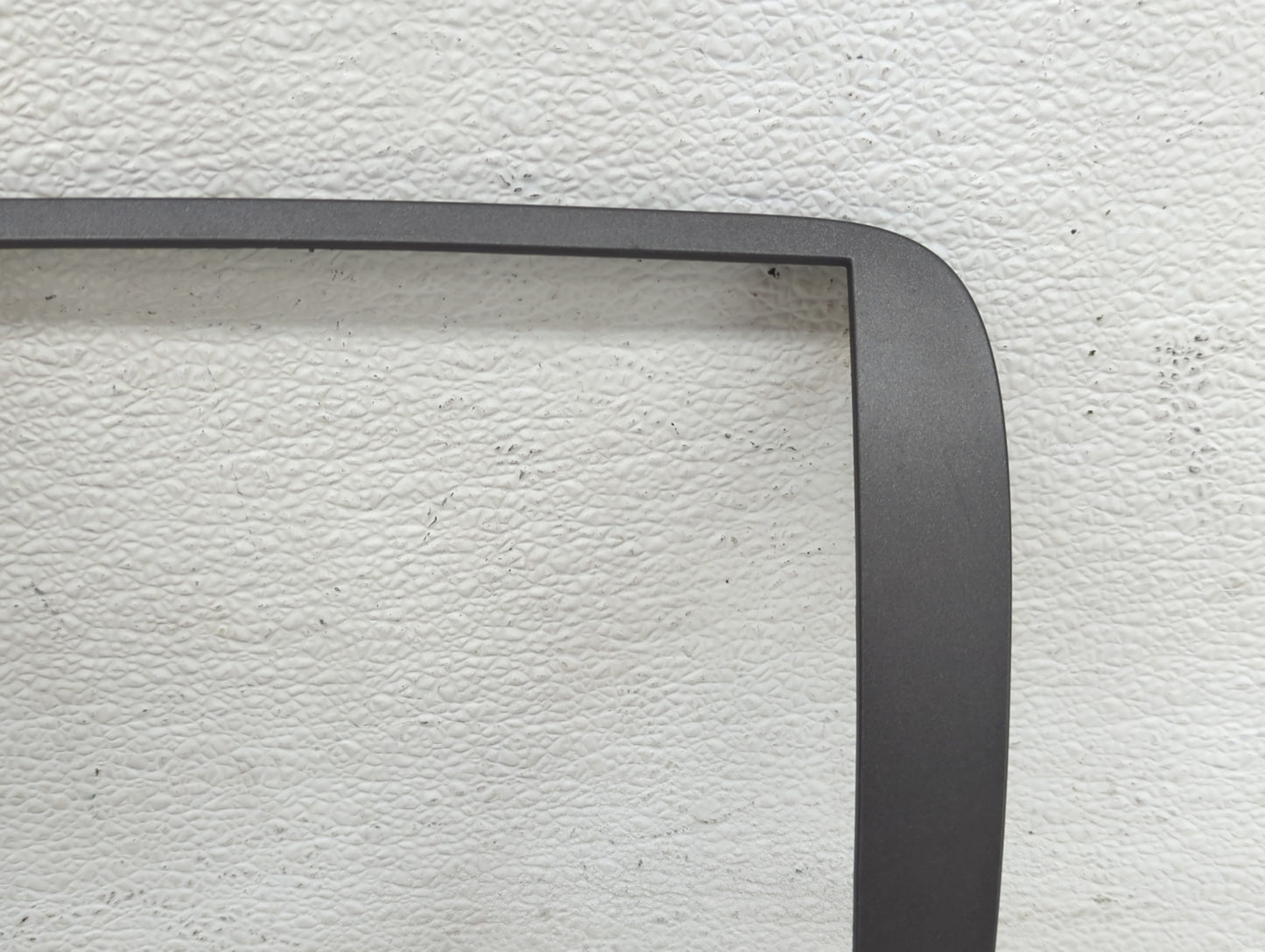 Buick Lucerne Information Radio Display Screen Bezel Vents 1381367 - Oemusedautoparts1.com