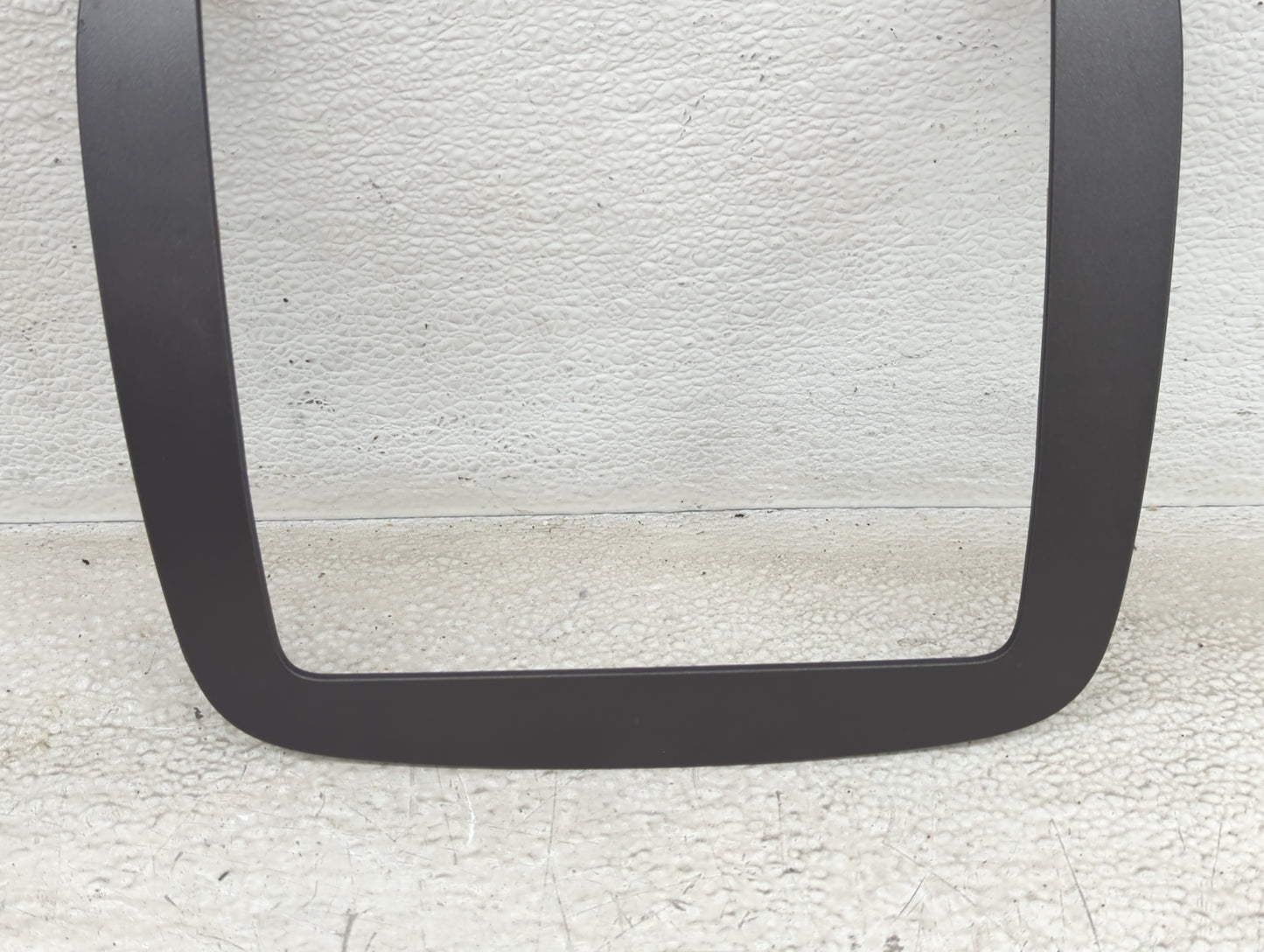 Buick Lucerne Information Radio Display Screen Bezel Vents 1381367 - Oemusedautoparts1.com