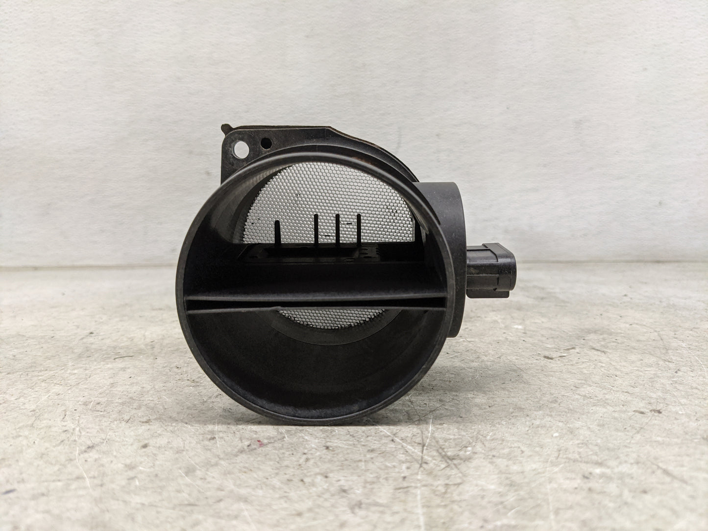 2006-2011 Buick Lucerne Mass Air Flow Meter Maf 1486268 - Oemusedautoparts1.com