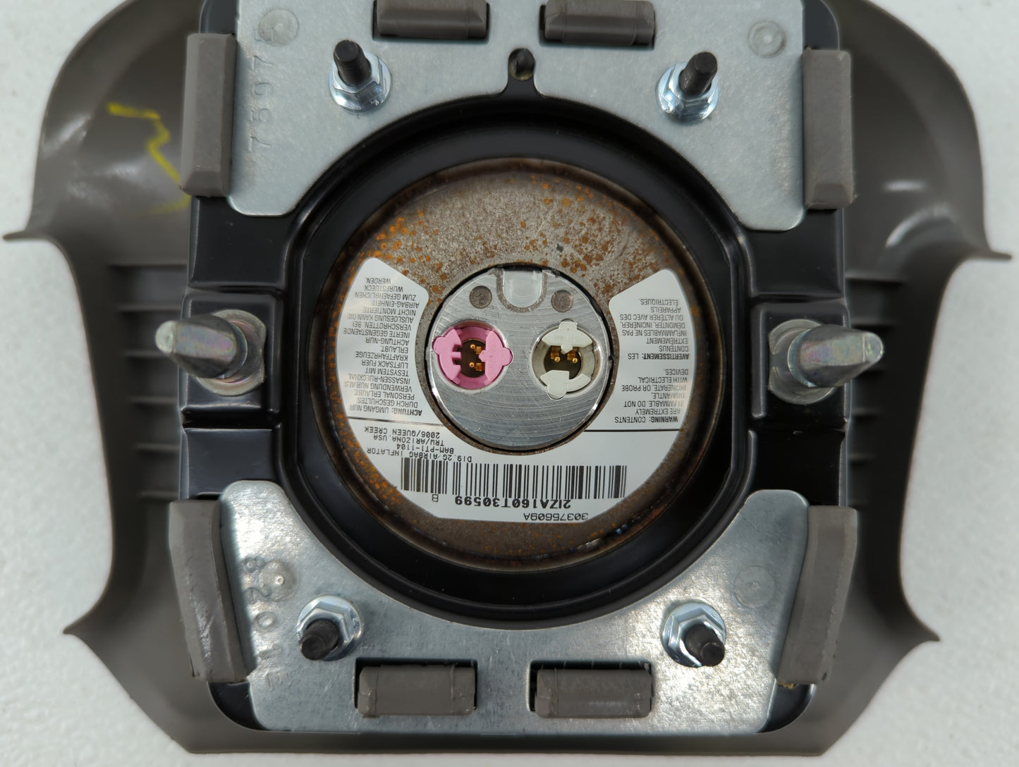 2007-2011 Buick Lucerne Air Bag Driver Left Steering Wheel Mounted Fits Fits 2007 2008 2009 2010 2011 OEM Used Auto Parts - 