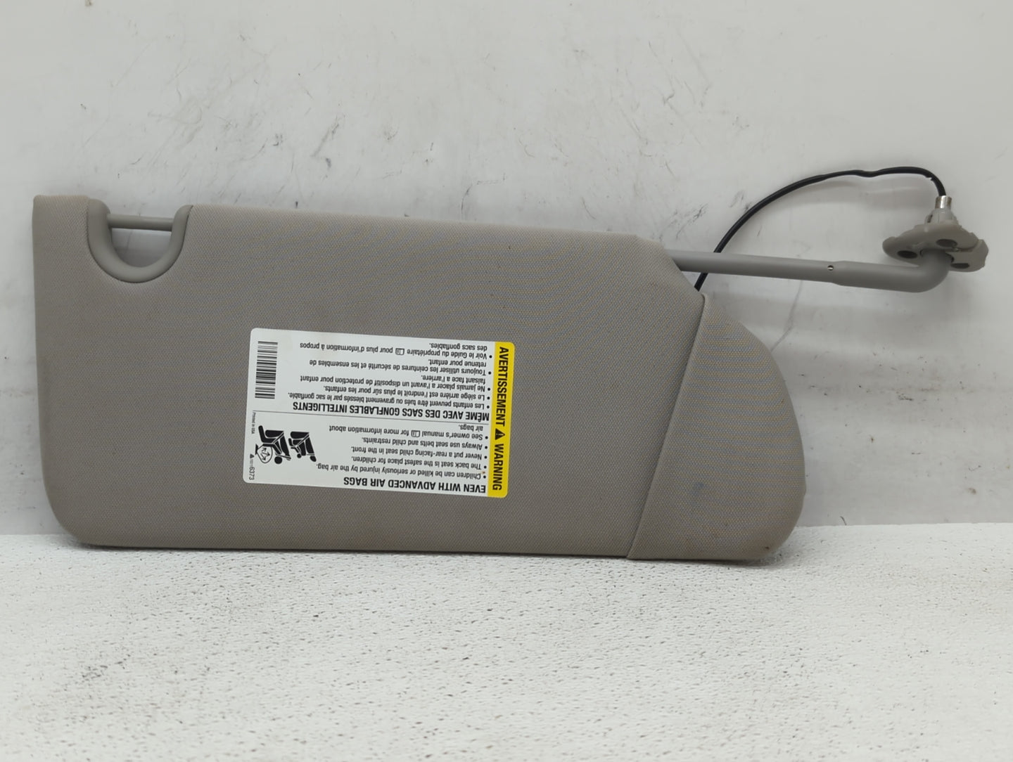 2006-2011 Buick Lucerne Sun Visor Shade Replacement Passenger Right Mirror Fits Fits 2006 2007 2008 2009 2010 2011 OEM Used 