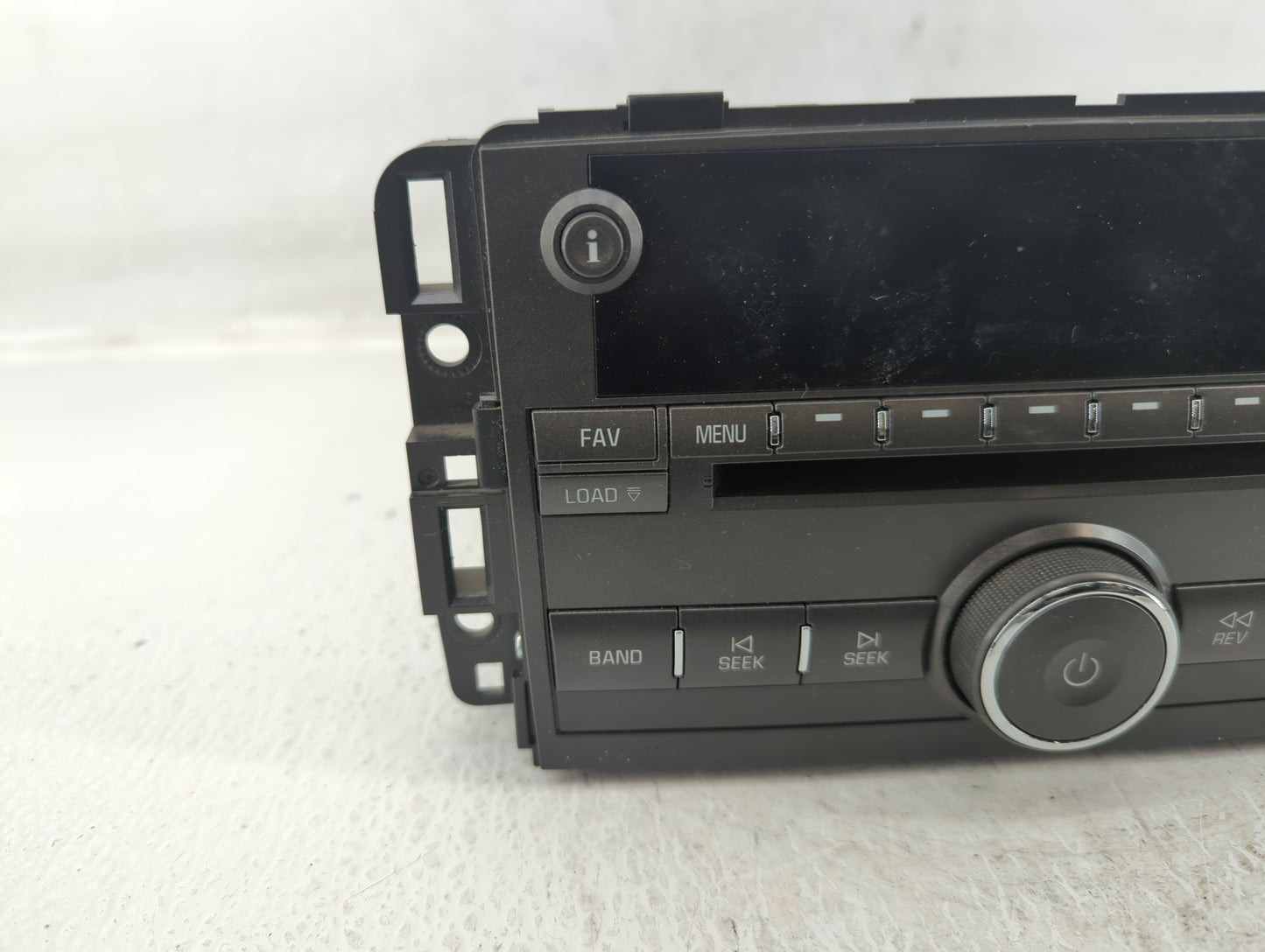 2009 Buick Lucerne Radio AM FM Cd Player Receiver Replacement P/N:25992377 Fits OEM Used Auto Parts - Oemusedautoparts1.com