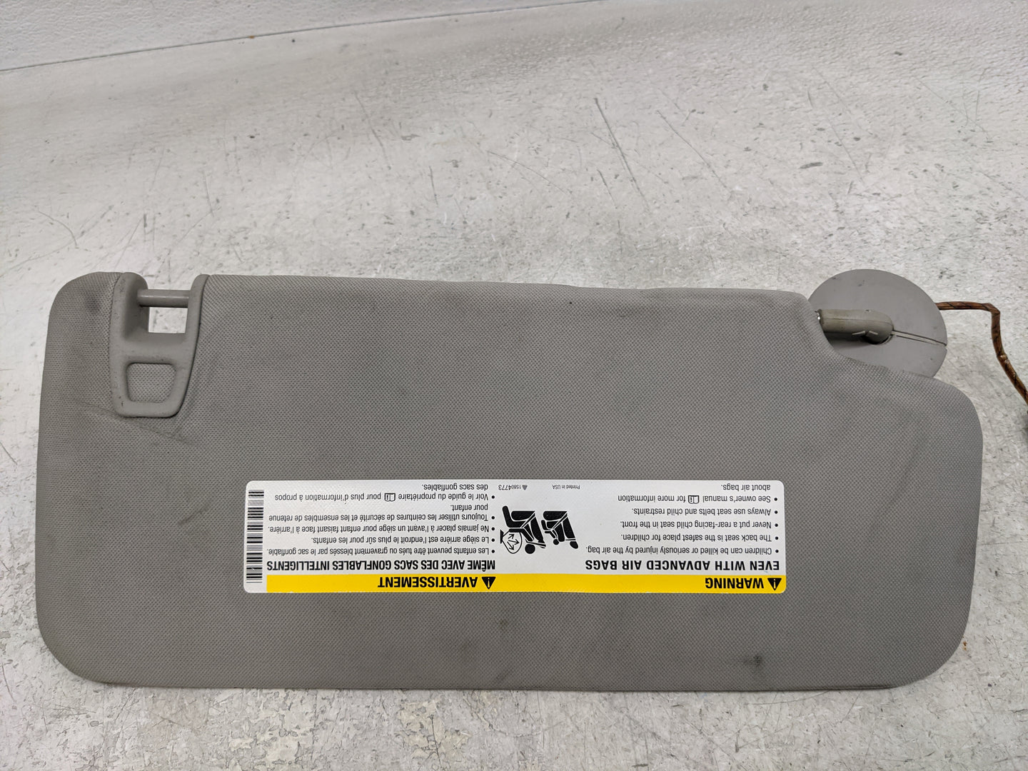 2008-2009 Cadillac Cts Sun Visor Shade Replacement Driver Left Mirror Fits Fits 2008 2009 OEM Used Auto Parts - Oemusedautop