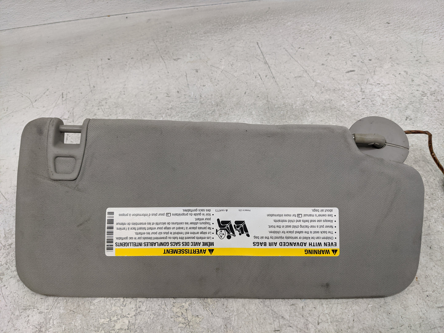 2008-2009 Cadillac Cts Sun Visor Shade Replacement Driver Left Mirror Fits Fits 2008 2009 OEM Used Auto Parts - Oemusedautop