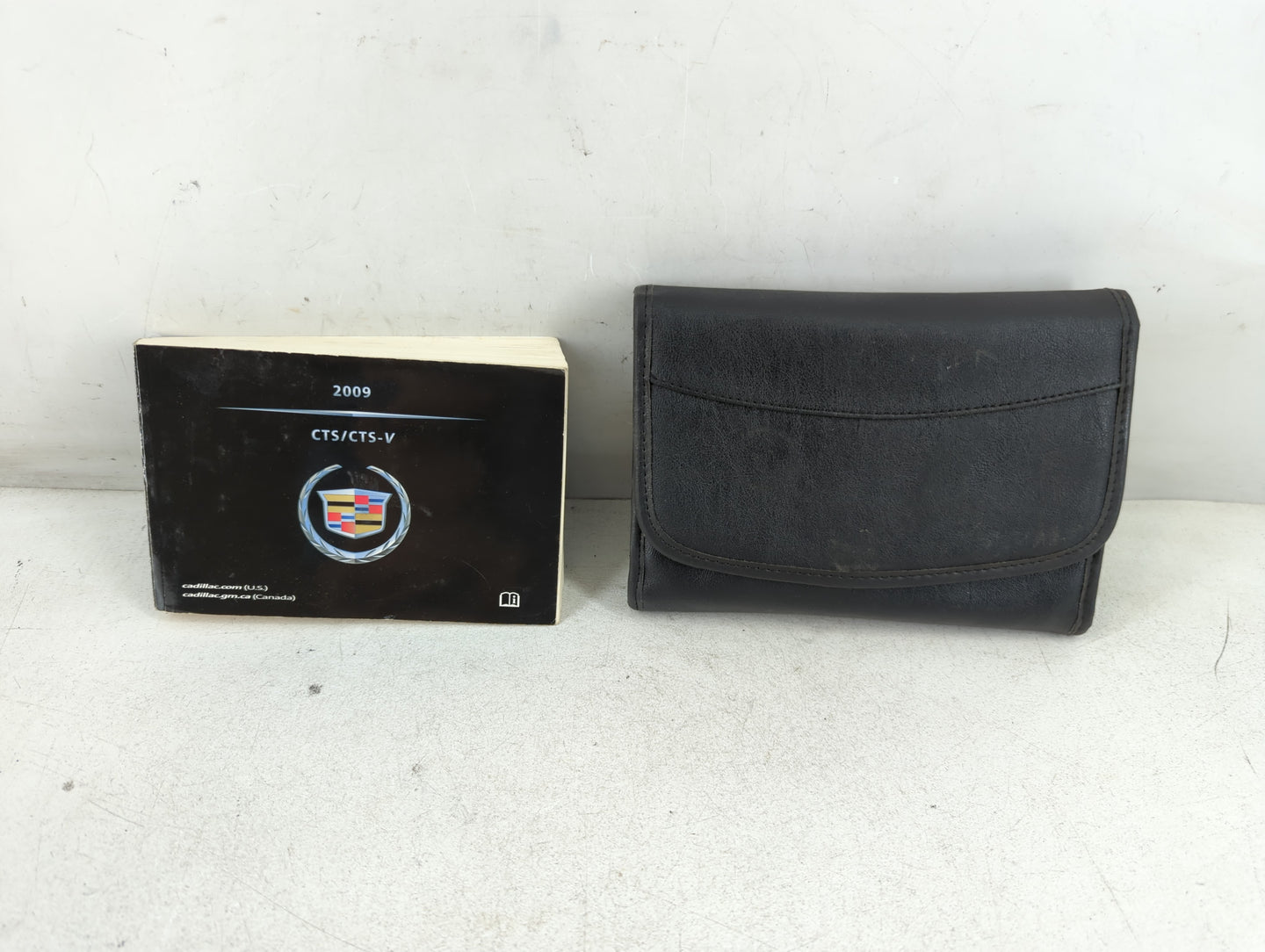 2009 Cadillac Cts Owners Manual Book Guide P/N:25795635 A OEM Used Auto Parts - Oemusedautoparts1.com
