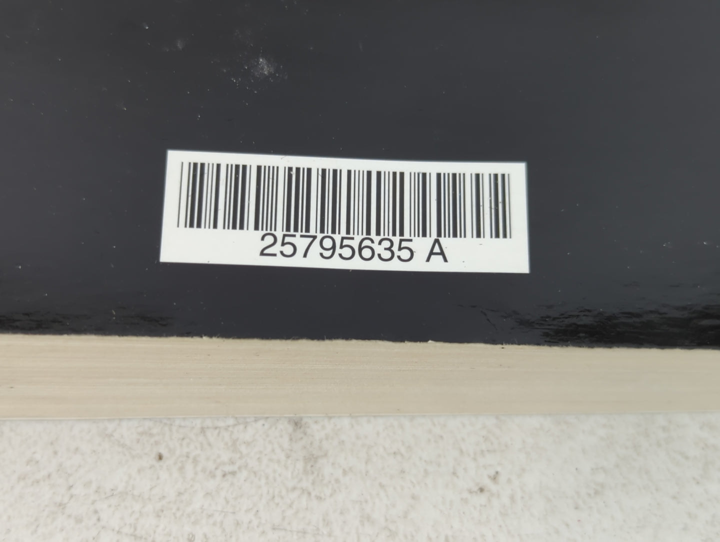 2009 Cadillac Cts Owners Manual Book Guide P/N:25795635 A OEM Used Auto Parts - Oemusedautoparts1.com