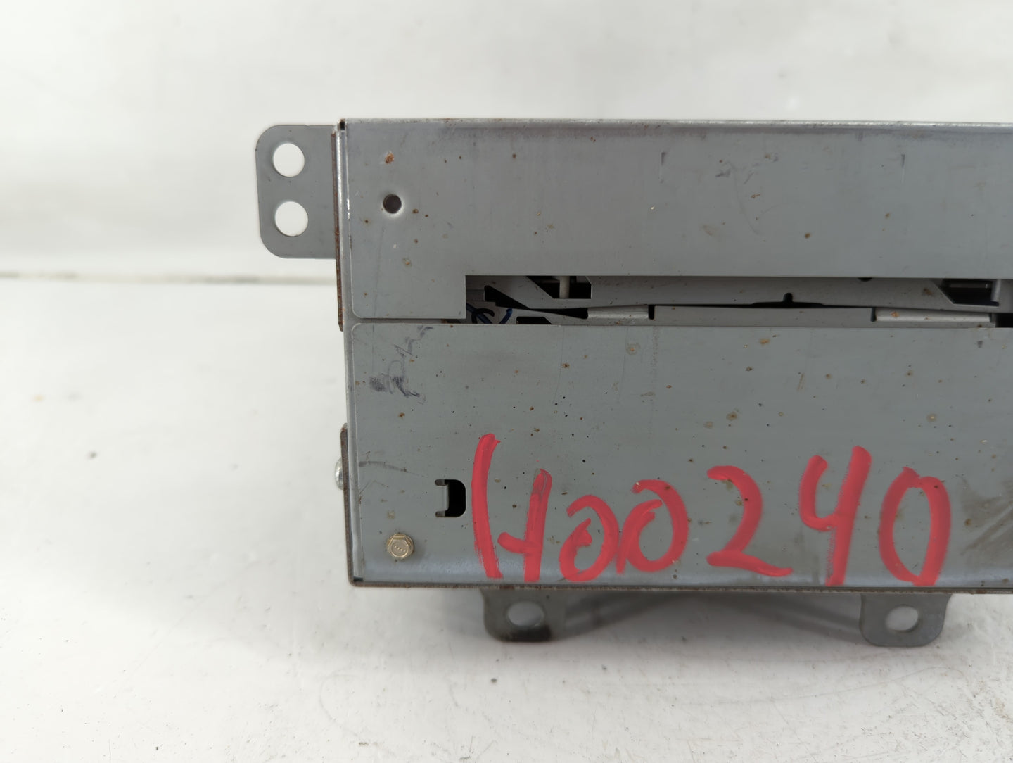 2008-2010 Cadillac Cts Radio AM FM Cd Player Receiver Replacement P/N:25904920 Fits Fits 2008 2009 2010 OEM Used Auto Parts 