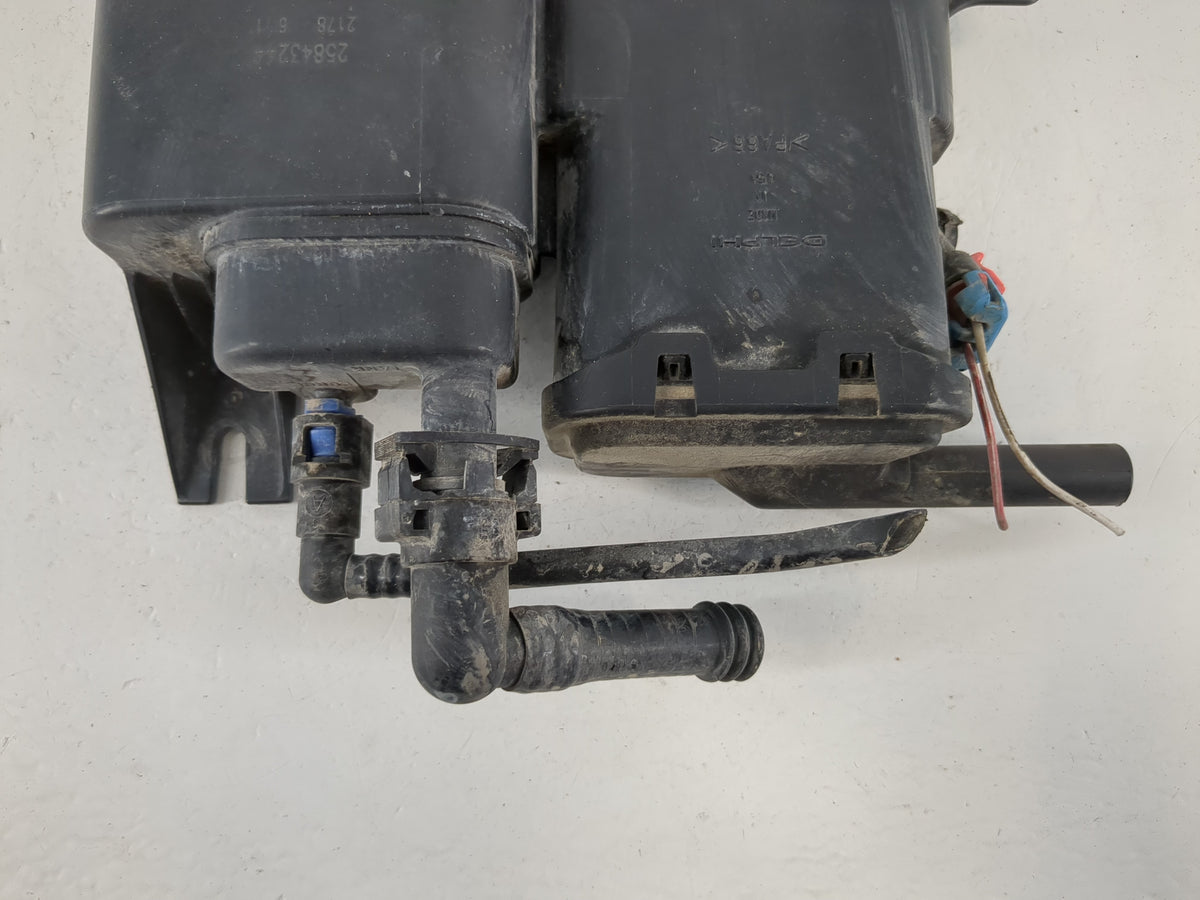 2009 Cadillac Cts Fuel Vapor Charcoal Canister - Oemusedautoparts1.com
