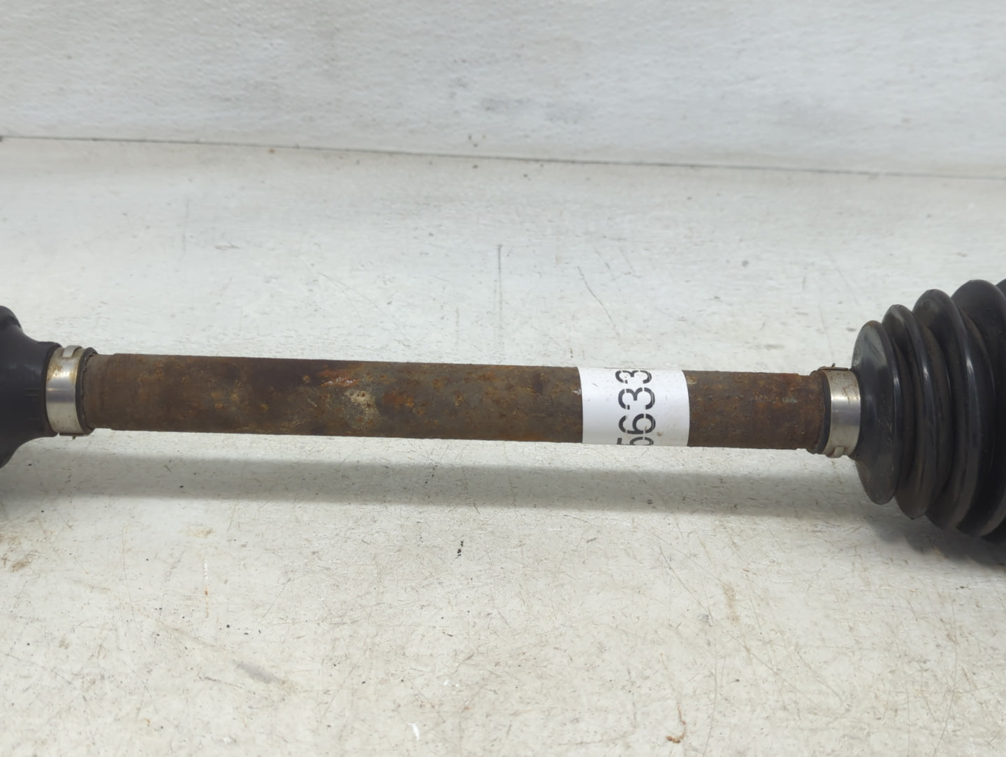 2008-2014 Cadillac Cts Axle Shaft Front Driver Cv C/v - Oemusedautoparts1.com