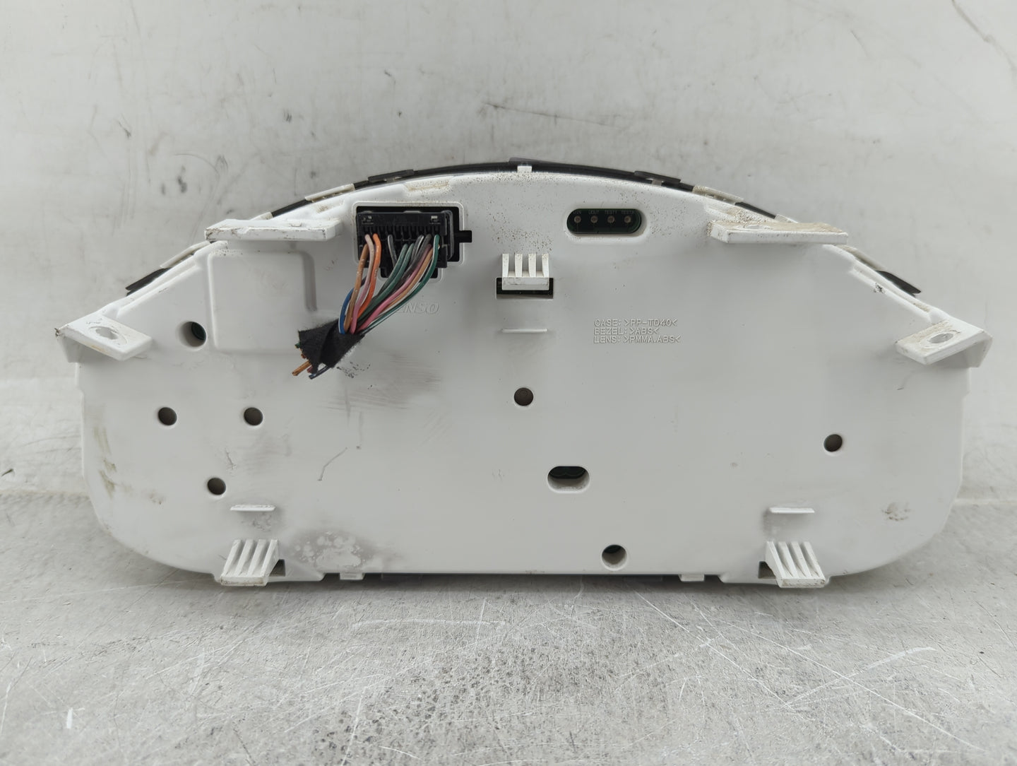 2008-2010 Cadillac Cts Instrument Cluster Speedometer Gauges P/N:25903557 TN157540-0568 Miles: Fits Fits 2008 2009 2010 OEM 