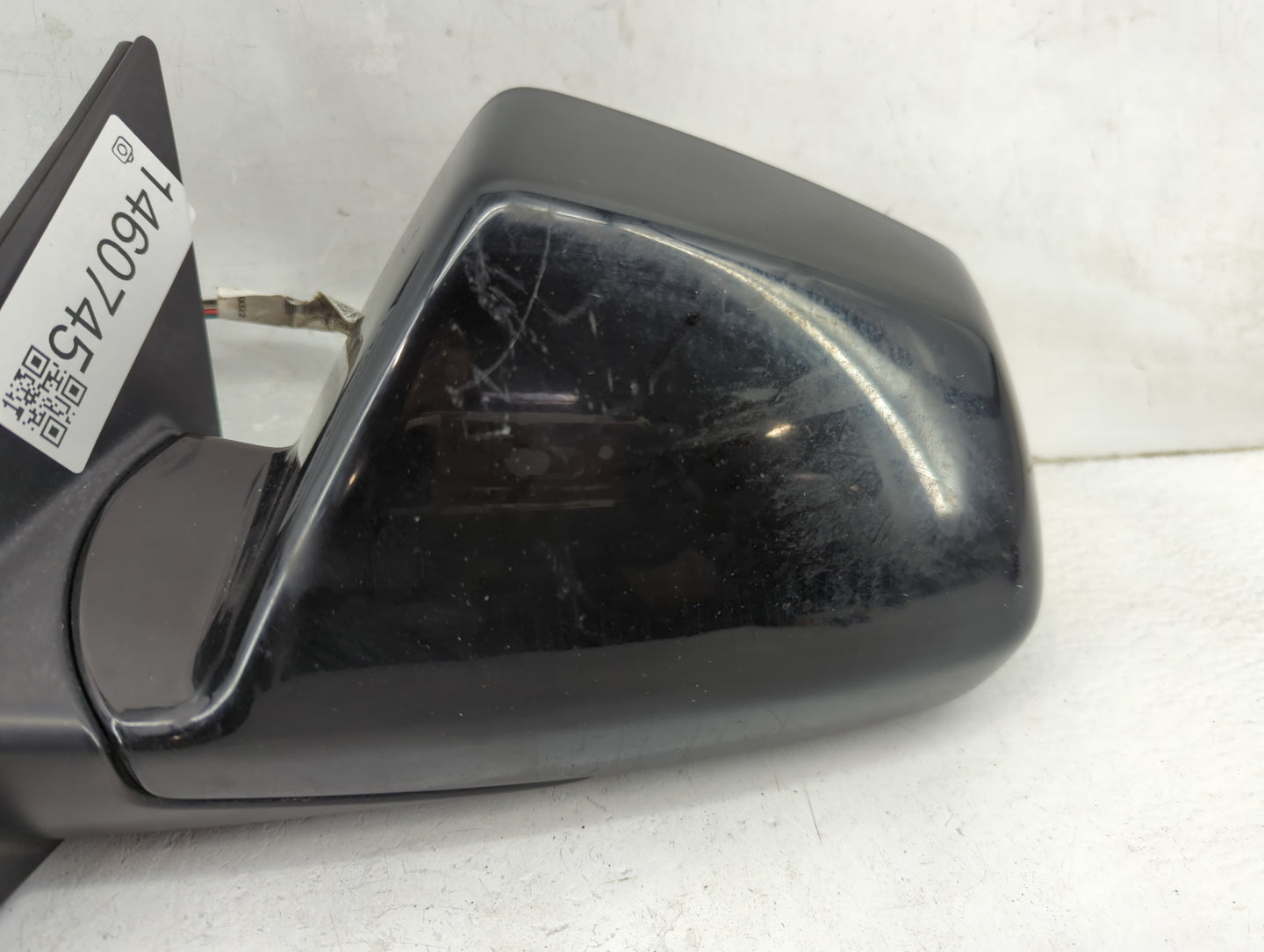 2008-2014 Cadillac Cts Driver Side View Mirror - Left Door Mirror OEM Used - Oemusedautoparts1.com