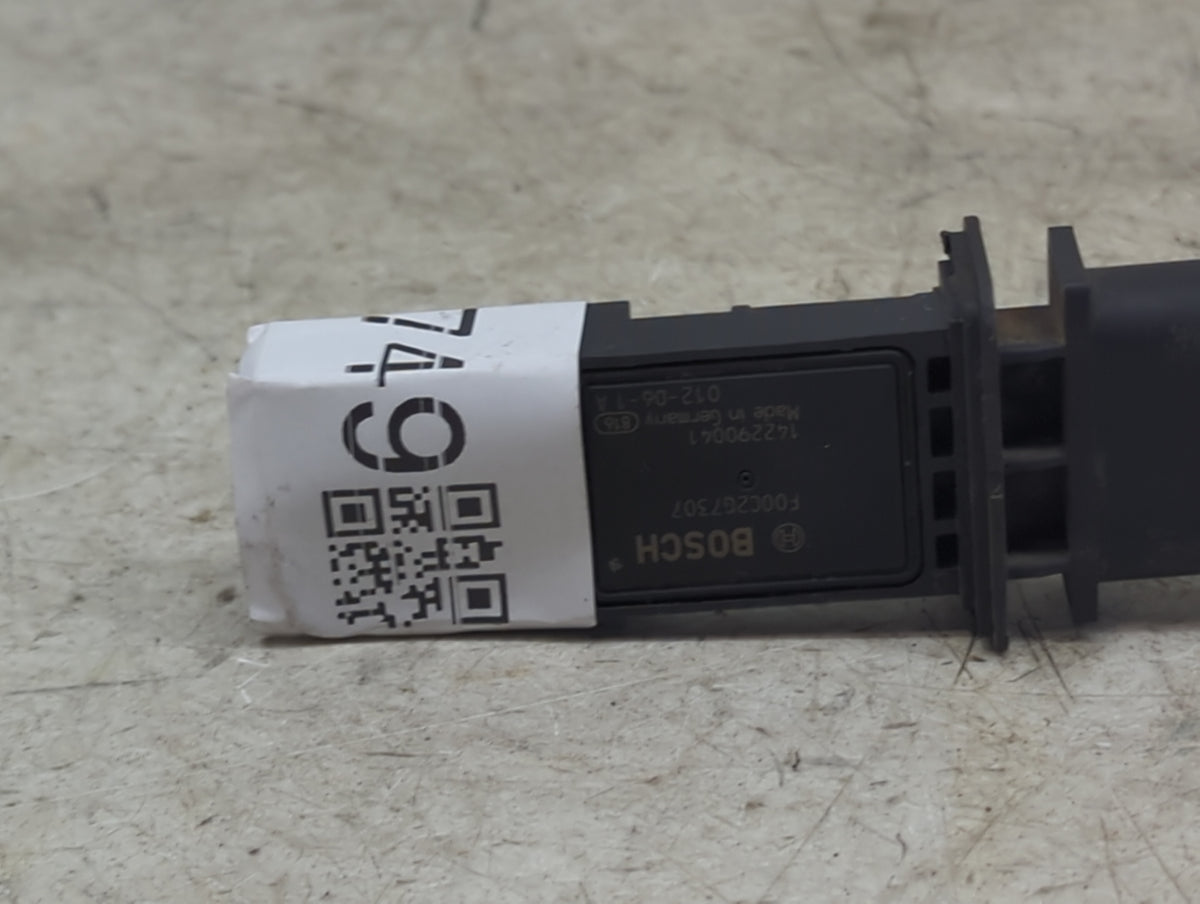 2008-2011 Cadillac Cts Mass Air Flow Meter Maf 1488749 - Oemusedautoparts1.com