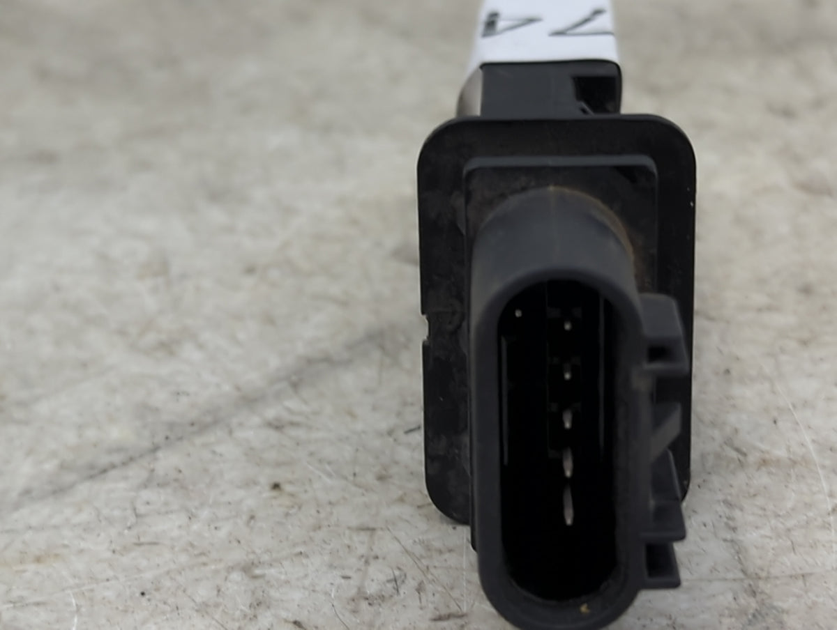 2008-2011 Cadillac Cts Mass Air Flow Meter Maf 1488749 - Oemusedautoparts1.com