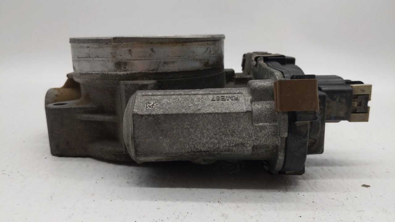 2009-2015 Cadillac Cts Throttle Body P/N:RME87 Fits Fits 2009 2010 2011 2012 2013 2014 2015 OEM Used Auto Parts - Oemusedaut