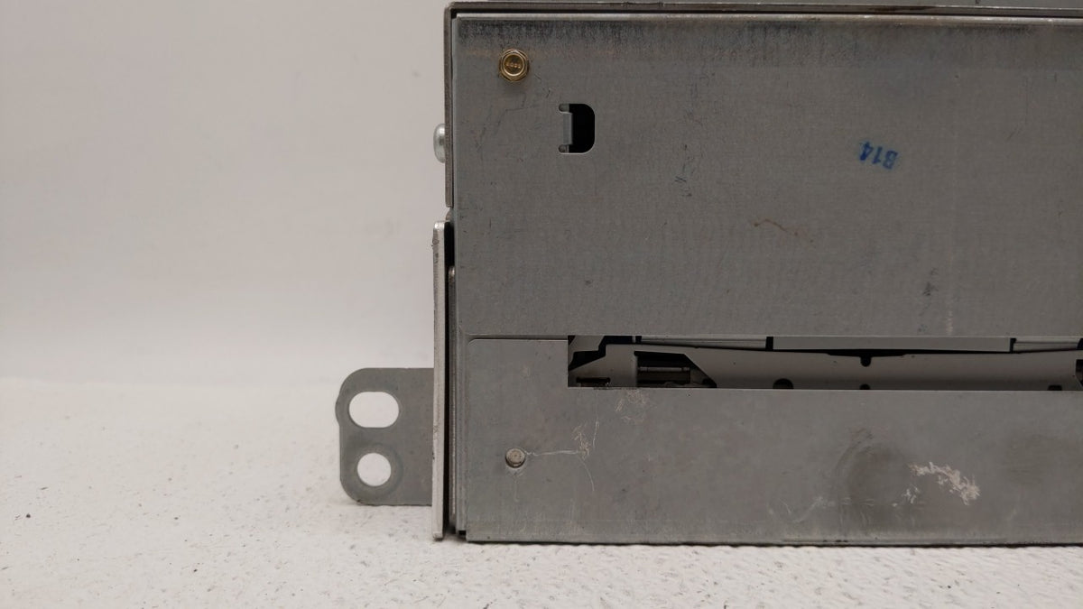 2008-2010 Cadillac Cts Am Fm Cd Player Radio Receiver 278966 - Oemusedautoparts1.com