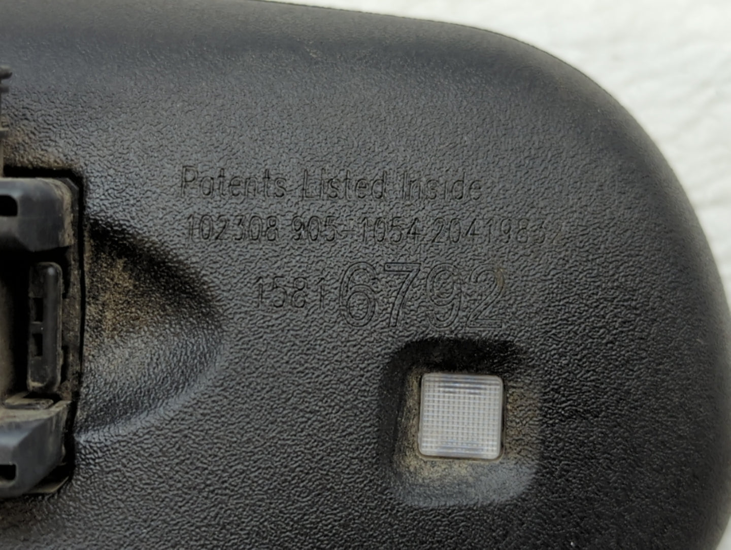 2008-2010 Cadillac Cts Interior Rear View Mirror Replacement OEM P/N:15816792 E11025898 Fits OEM Used Auto Parts - Oemusedau