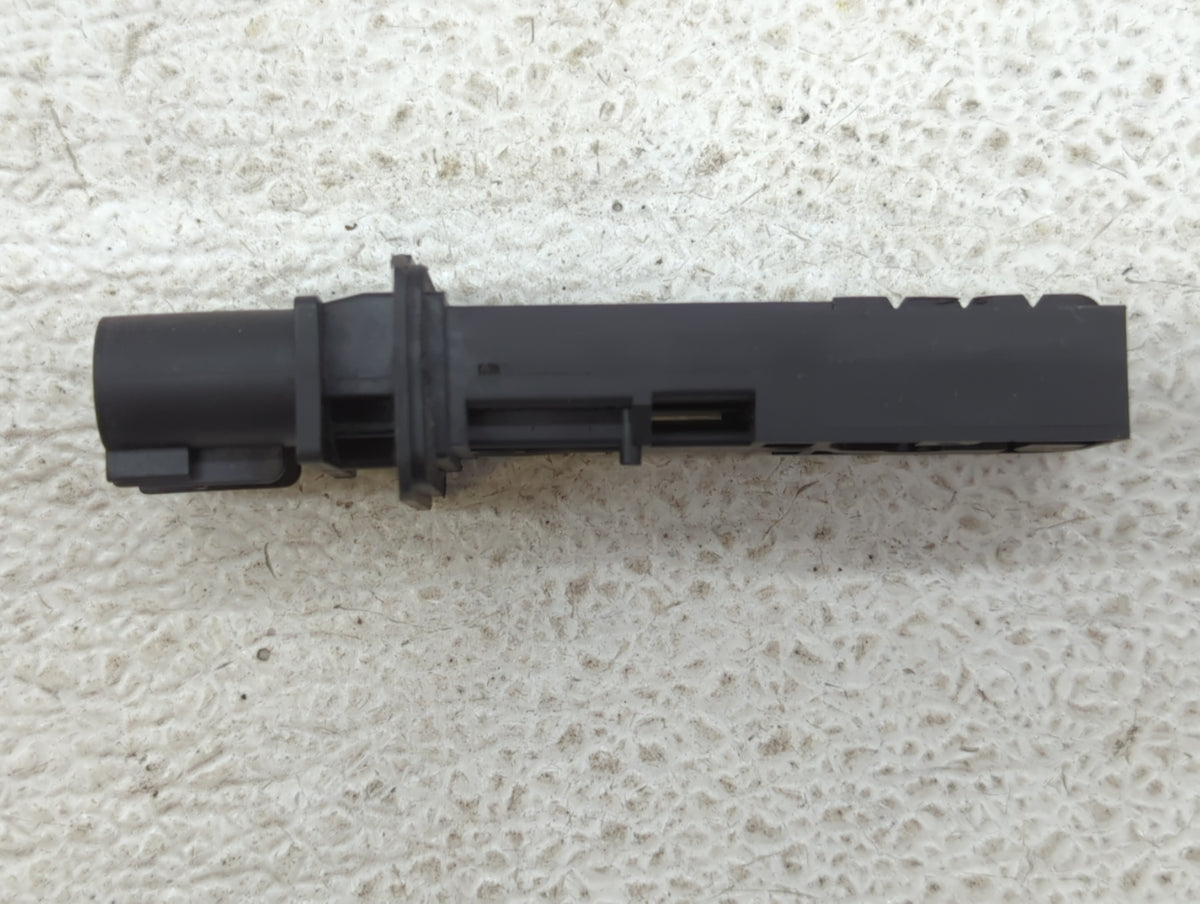 2008-2011 Cadillac Cts Mass Air Flow Meter Maf Sensor - Oemusedautoparts1.com