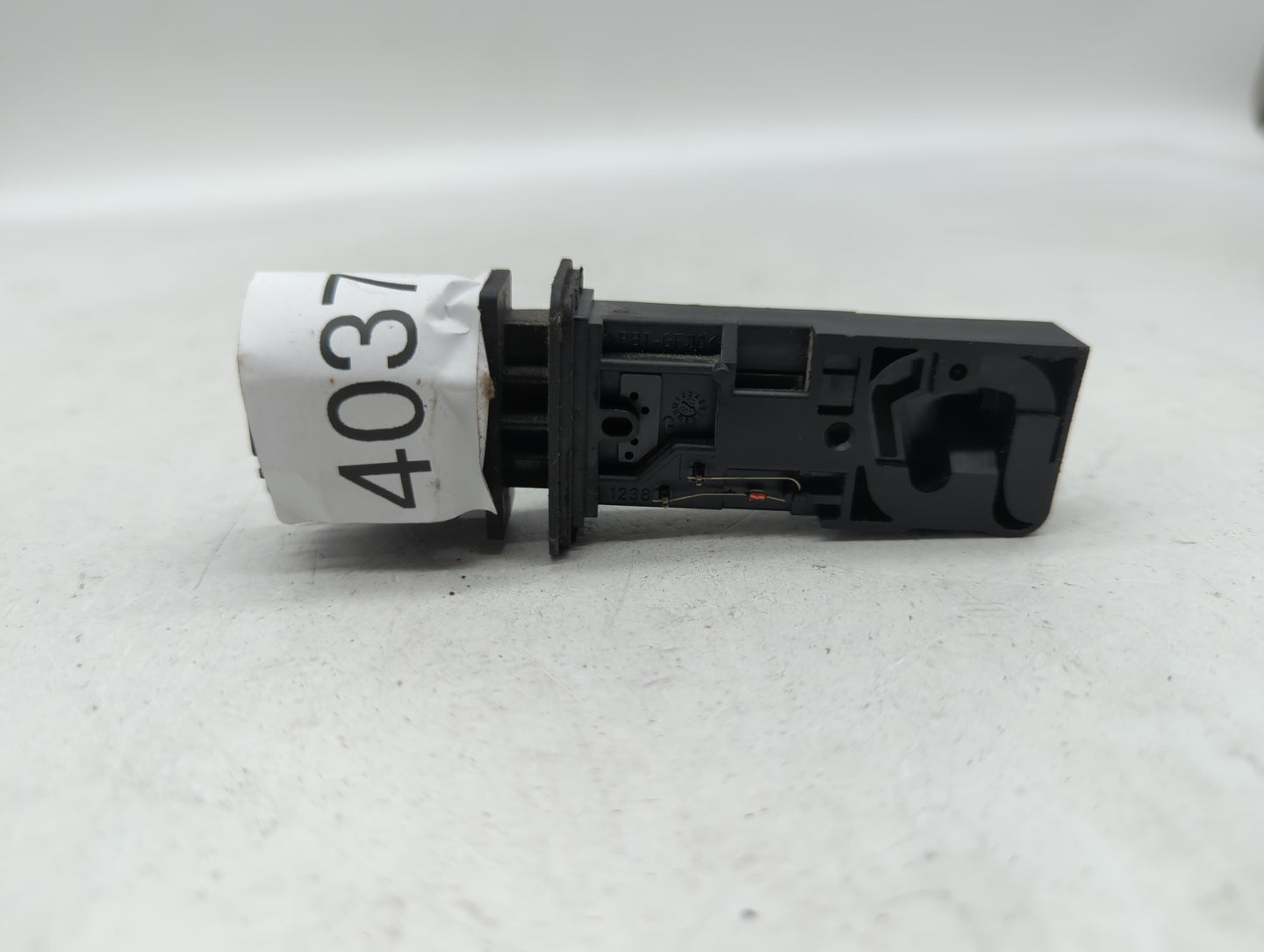 2008-2011 Cadillac Cts Mass Air Flow Meter Maf - Oemusedautoparts1.com