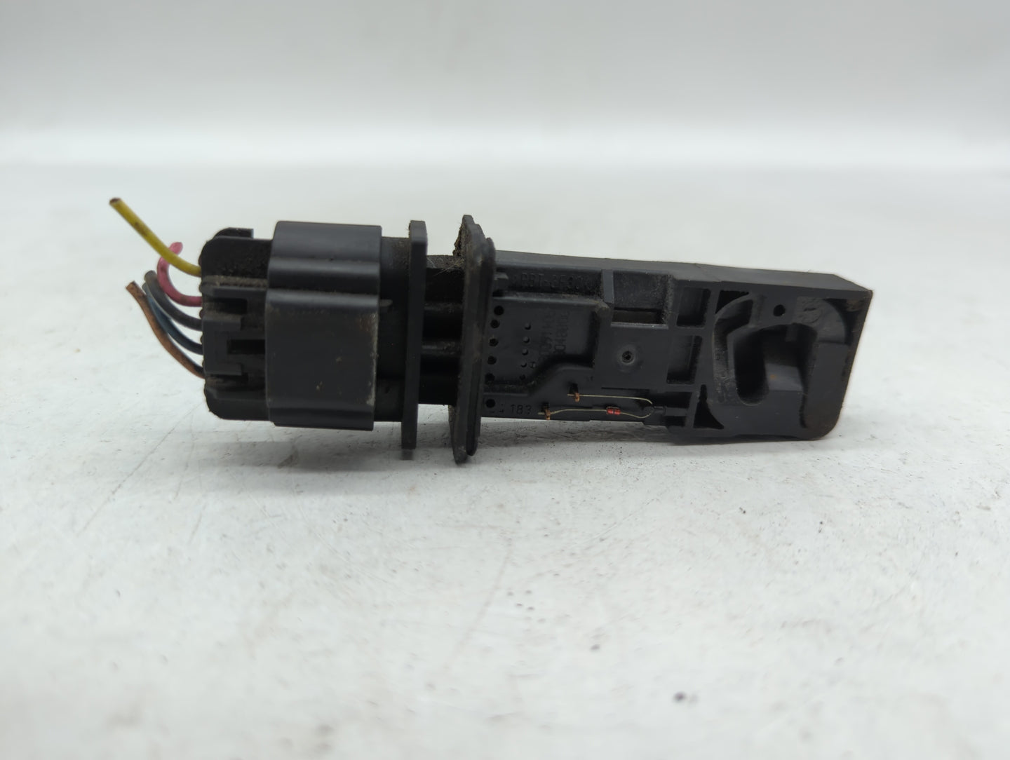 2008-2011 Cadillac Cts Mass Air Flow Meter Maf - Oemusedautoparts1.com