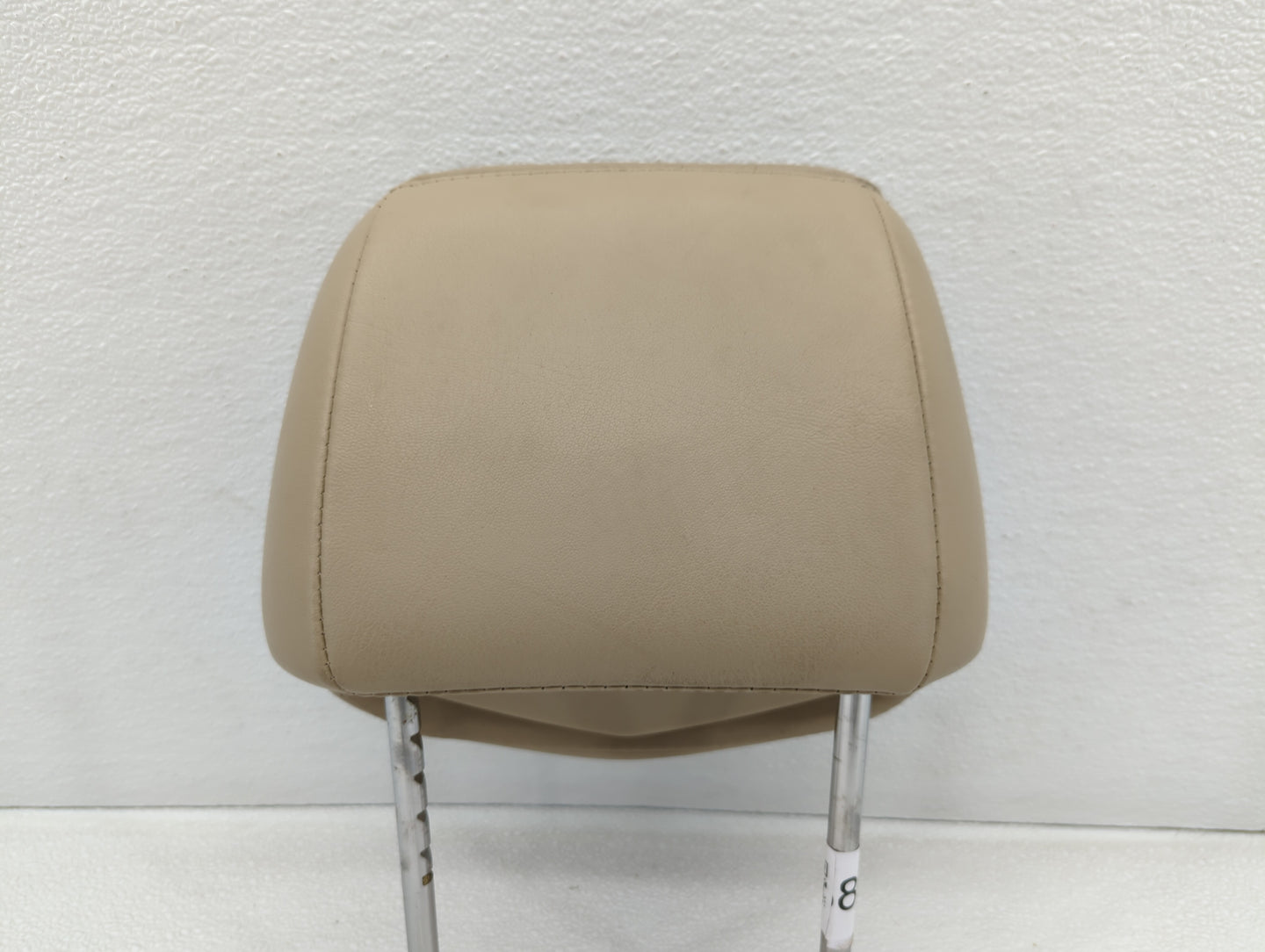 2009-2009 Cadillac Cts Headrest Head Rest Front Driver Passenger Seat - Oemusedautoparts1.com