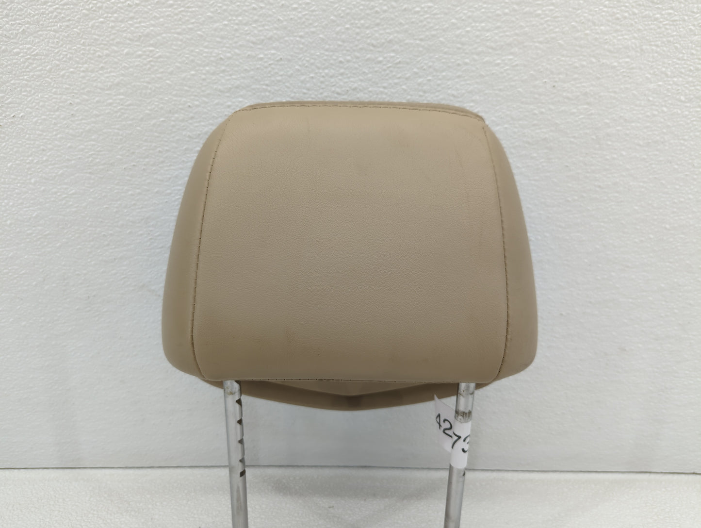 2009-2009 Cadillac Cts Headrest Head Rest Front Driver Passenger Seat Tan - Oemusedautoparts1.com