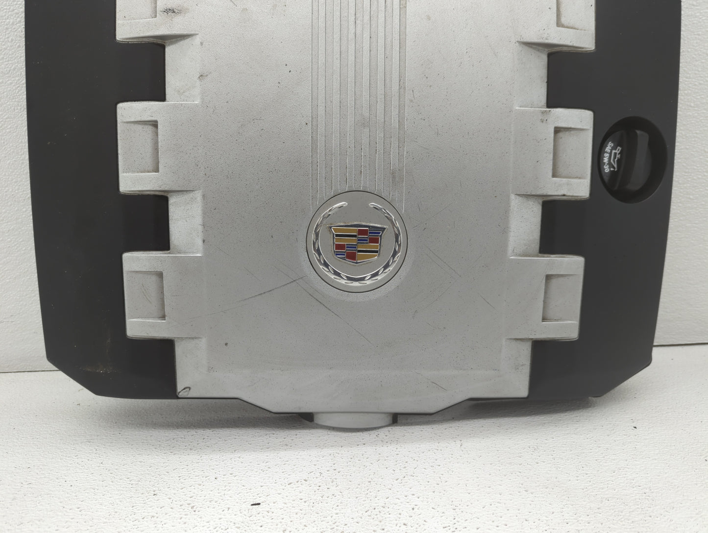 2009 Cadillac Cts Engine Cover - Oemusedautoparts1.com