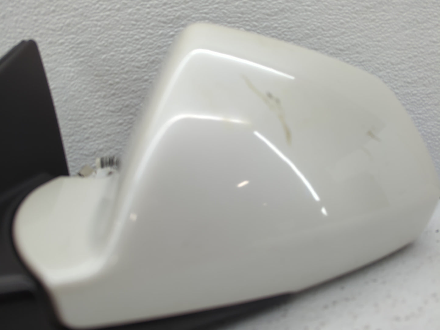 2008-2014 Cadillac Cts Driver Side View Mirror - Left Door Mirror OEM Used - Oemusedautoparts1.com