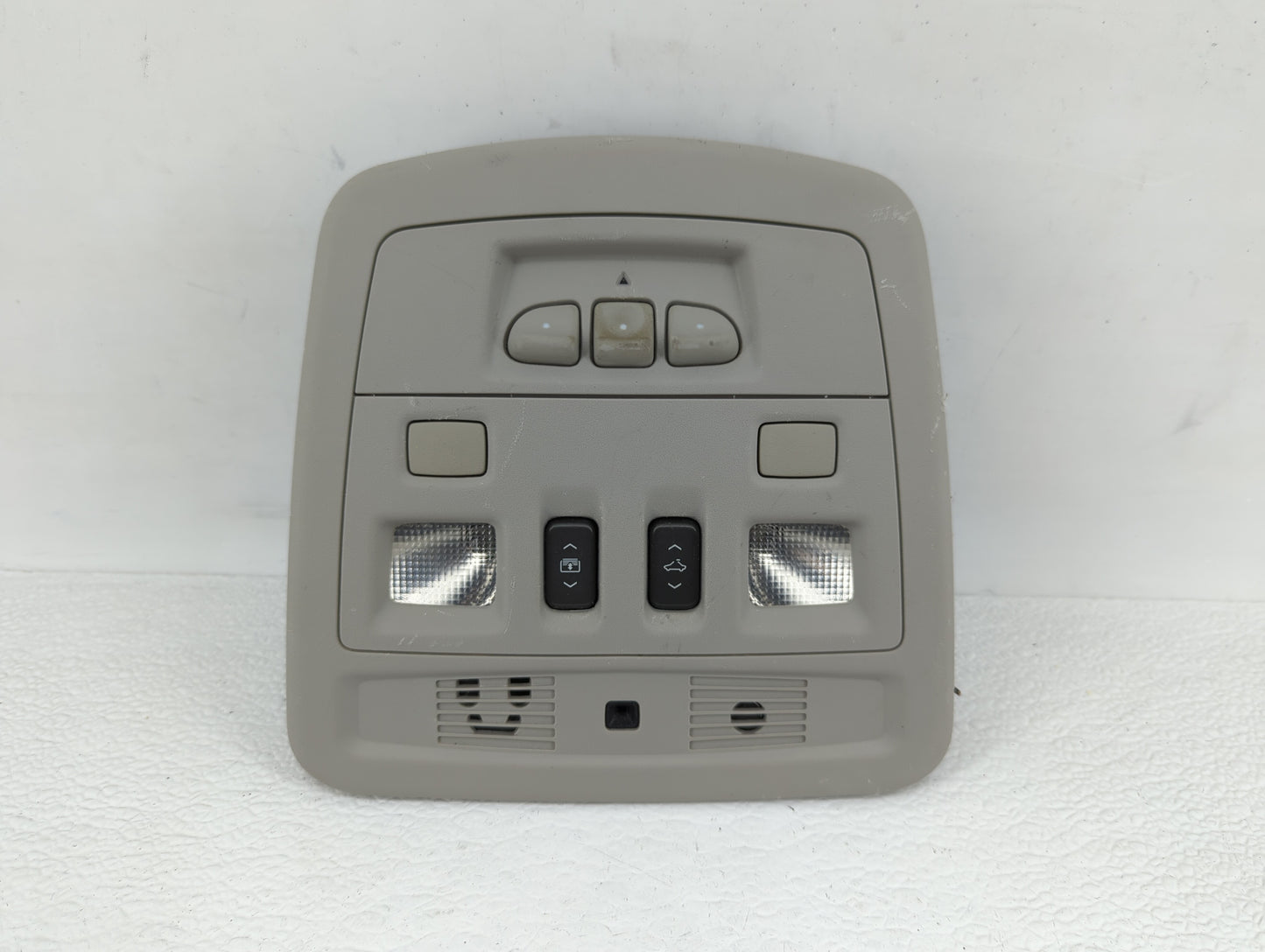 2009 Cadillac Cts Overhead Roof Console Light Grey - Oemusedautoparts1.com