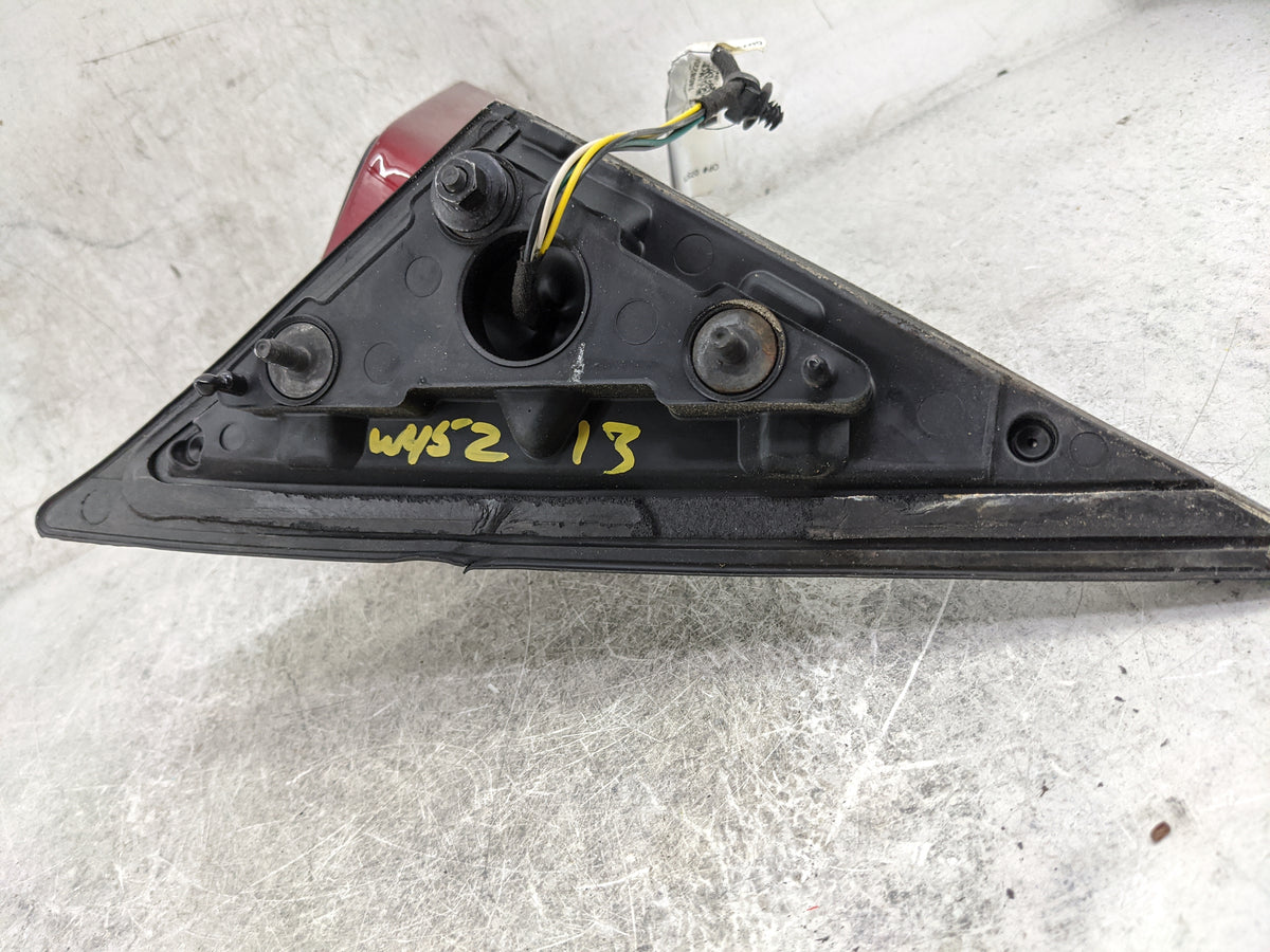 2008-2014 Cadillac Cts Passenger Side View Mirror - Right Door Mirror OEM Used - Oemusedautoparts1.com