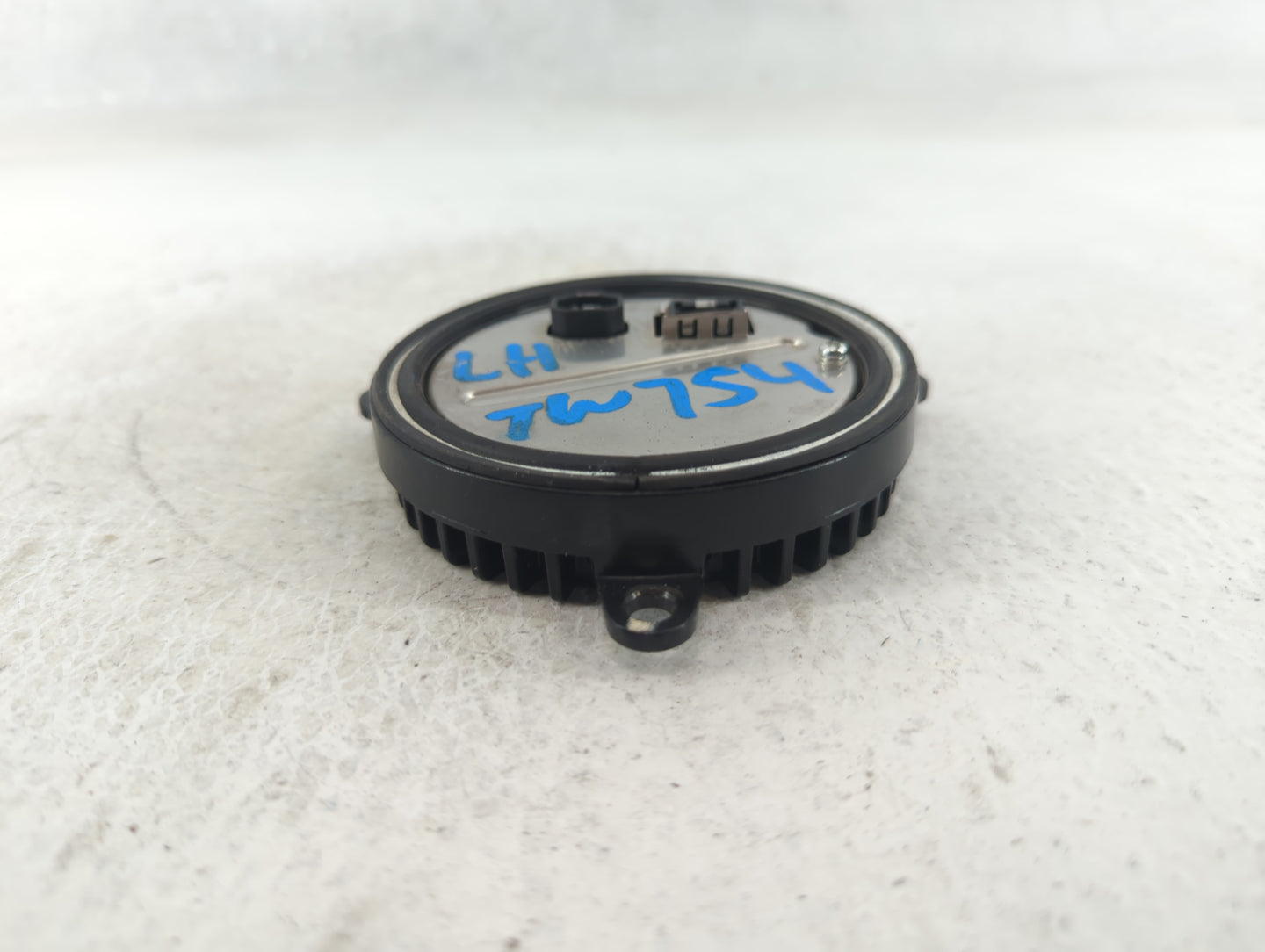 2009 Cadillac Cts Headlight Ballast Head Light - Oemusedautoparts1.com