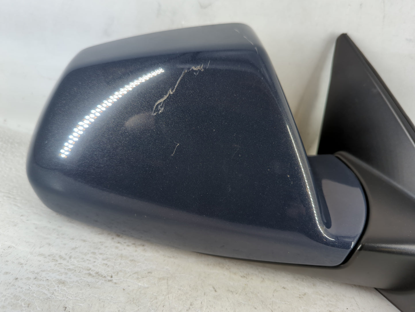 2008-2014 Cadillac Cts Passenger Side View Mirror - Right Door Mirror OEM Used - Oemusedautoparts1.com