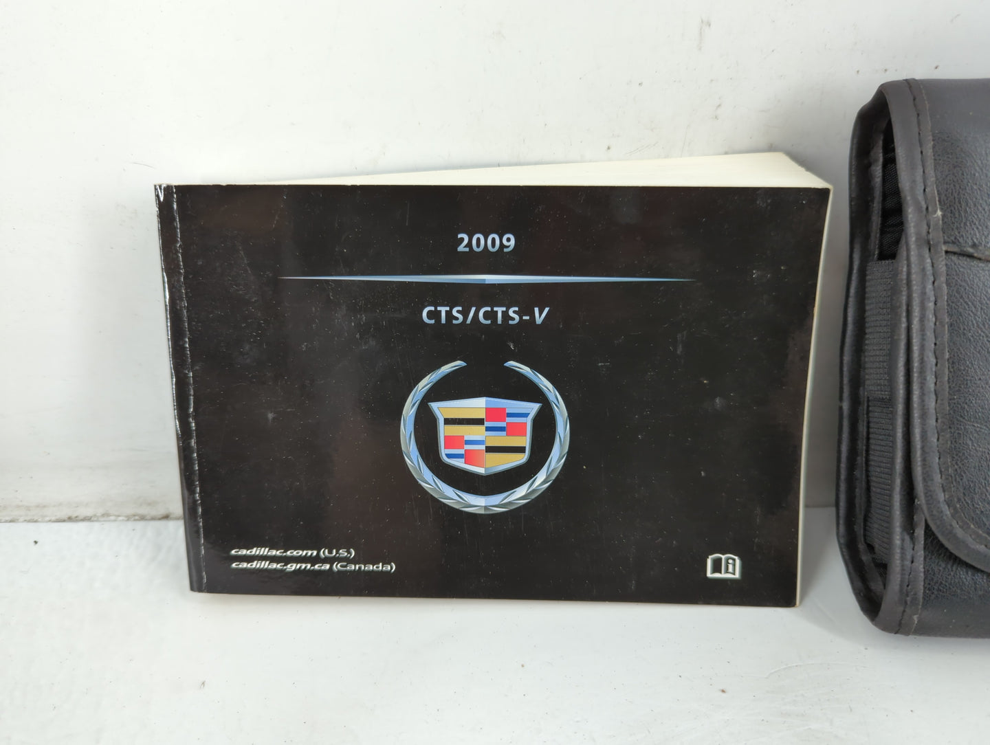 2009 Cadillac Cts Owners Manual Book Guide P/N:25795635 A OEM Used Auto Parts - Oemusedautoparts1.com