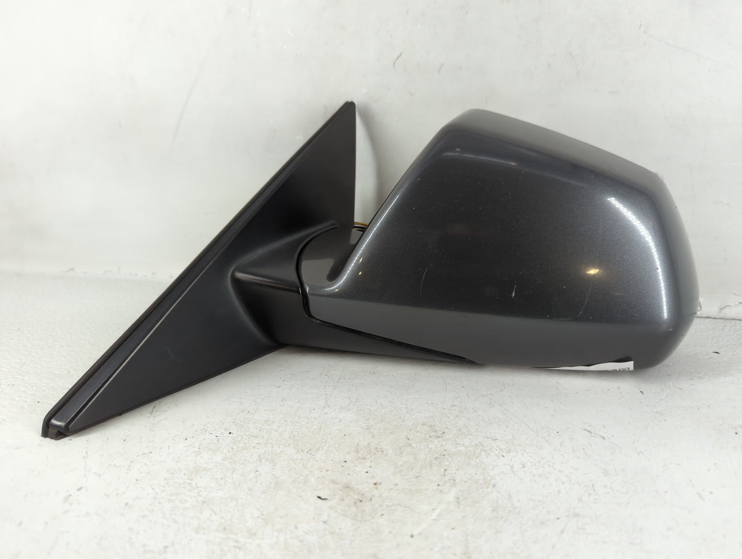 2008-2014 Cadillac Cts Driver Side View Mirror - Left Door Mirror OEM Used - Oemusedautoparts1.com