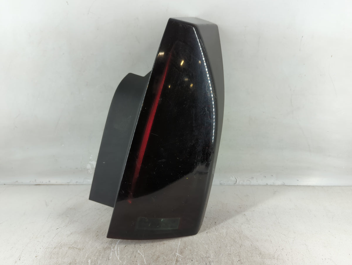2008-2014 Cadillac Cts Rear Center Lid Brake Light Tail Light P/N:25902144 Fits Fits 2008 2009 2010 2011 2012 2013 2014 OEM 