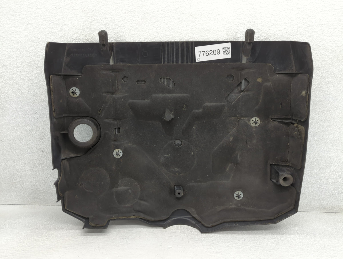 2009 Cadillac Cts Engine Cover 776209 - Oemusedautoparts1.com