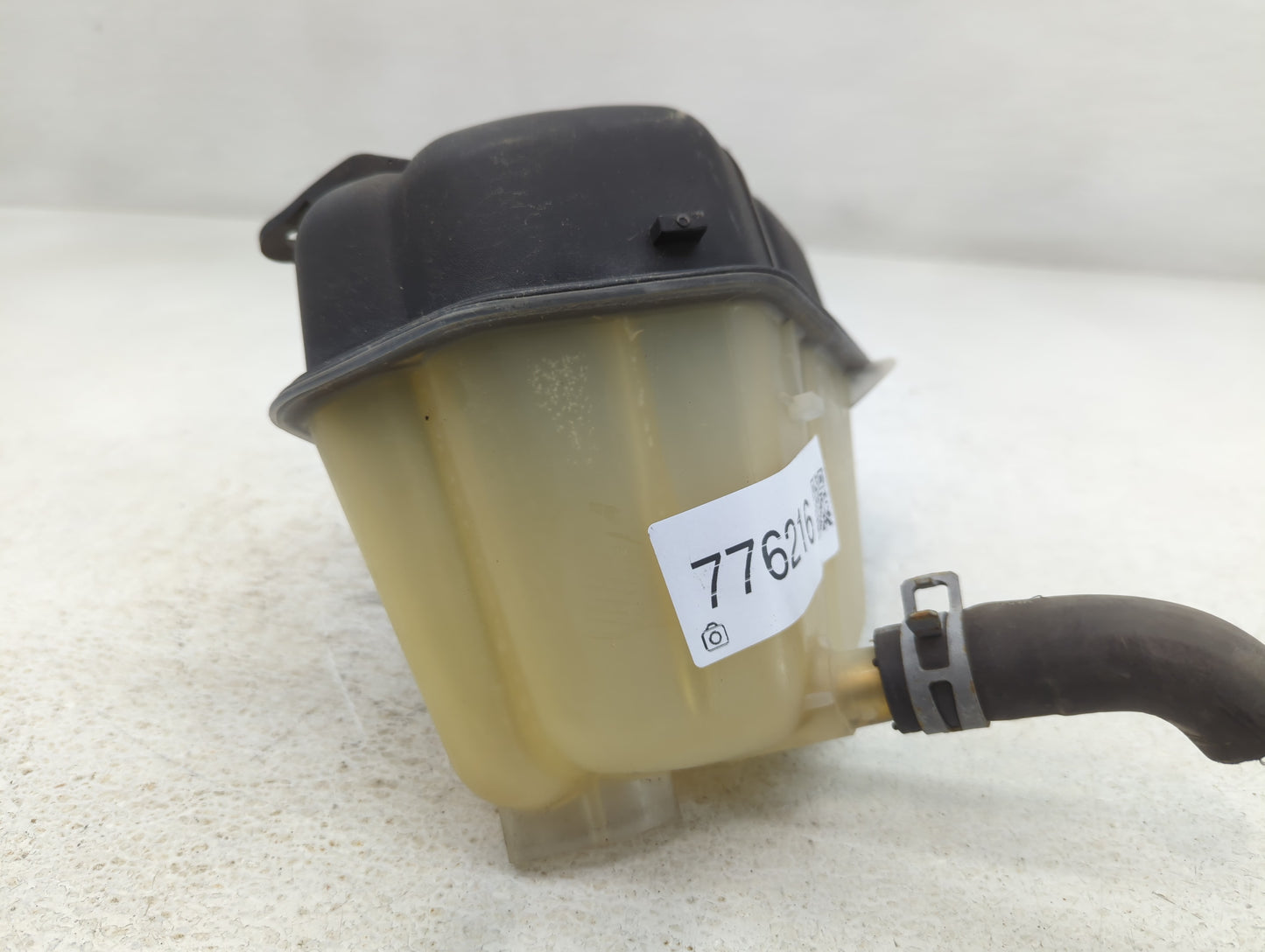 2008-2015 Cadillac Cts Radiator Coolant Overflow Expansion Tank Bottle - Oemusedautoparts1.com