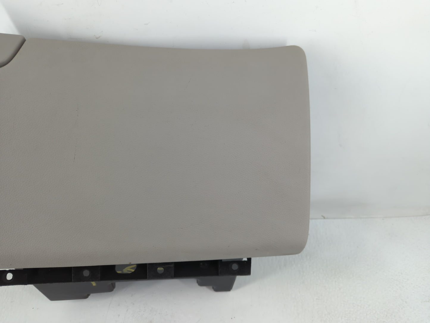 2009 Cadillac Cts Passenger Glove Box Door Storage Compartment - Oemusedautoparts1.com
