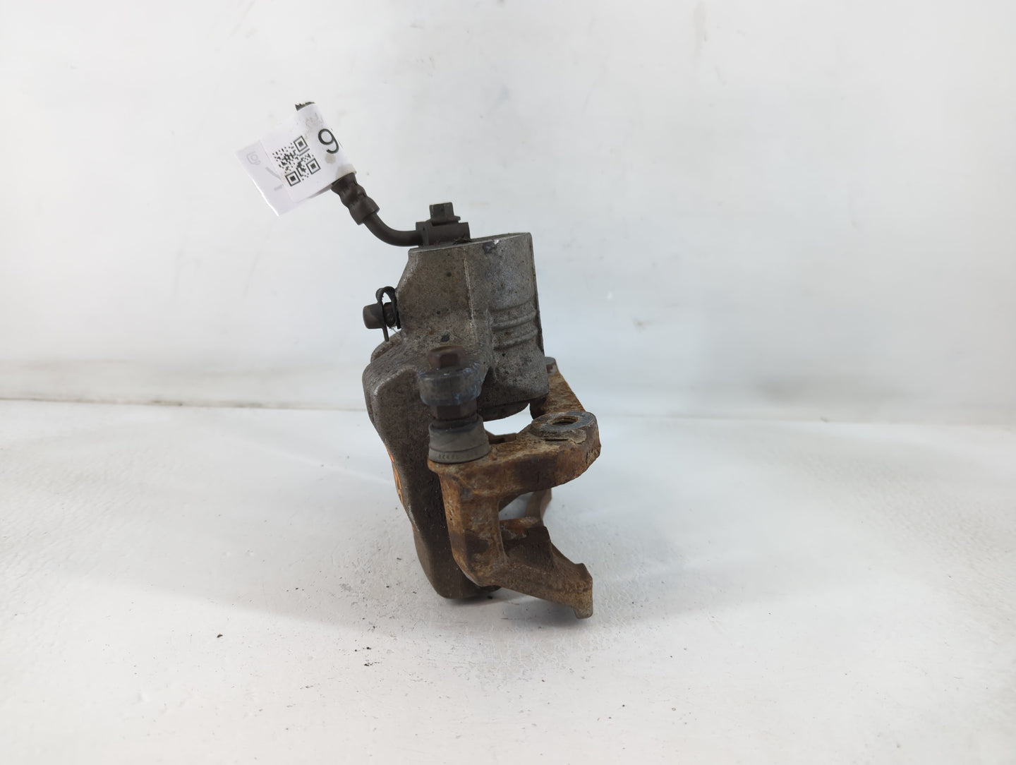 2008-2014 Cadillac Cts Rear Driver Left Brake Caliper - Oemusedautoparts1.com