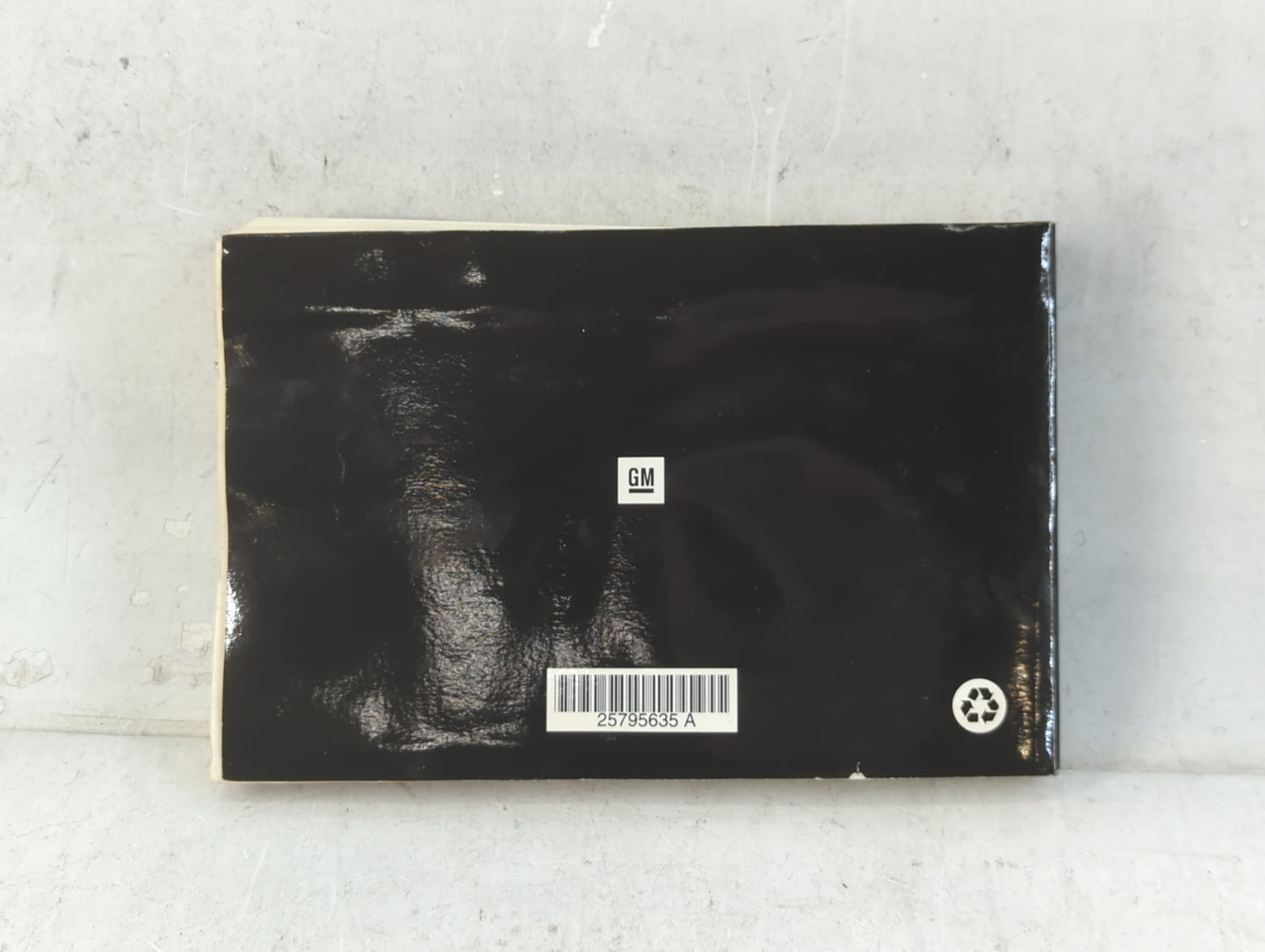 2009 Cadillac Cts Owners Manual Book Guide P/N:25795635 A OEM Used Auto Parts - Oemusedautoparts1.com