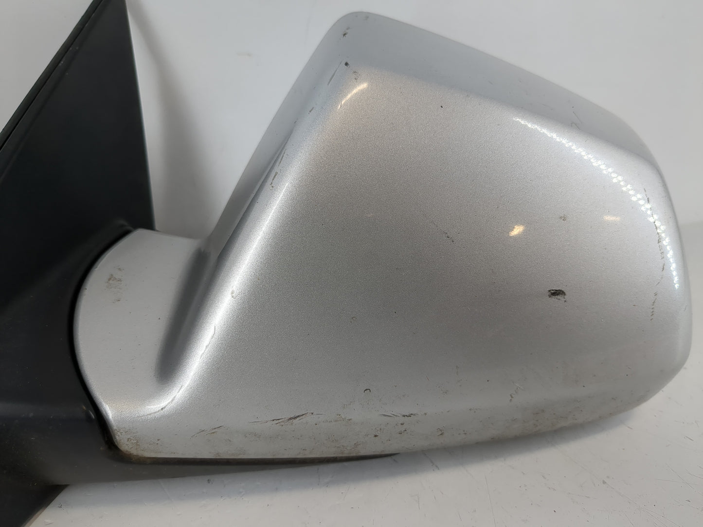 2008-2014 Cadillac Cts Driver Left Side View Manual Door Mirror Silver - Oemusedautoparts1.com