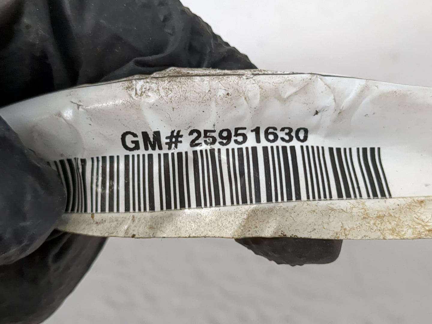 2008-2014 Cadillac Cts Driver Left Side View Manual Door Mirror Silver - Oemusedautoparts1.com