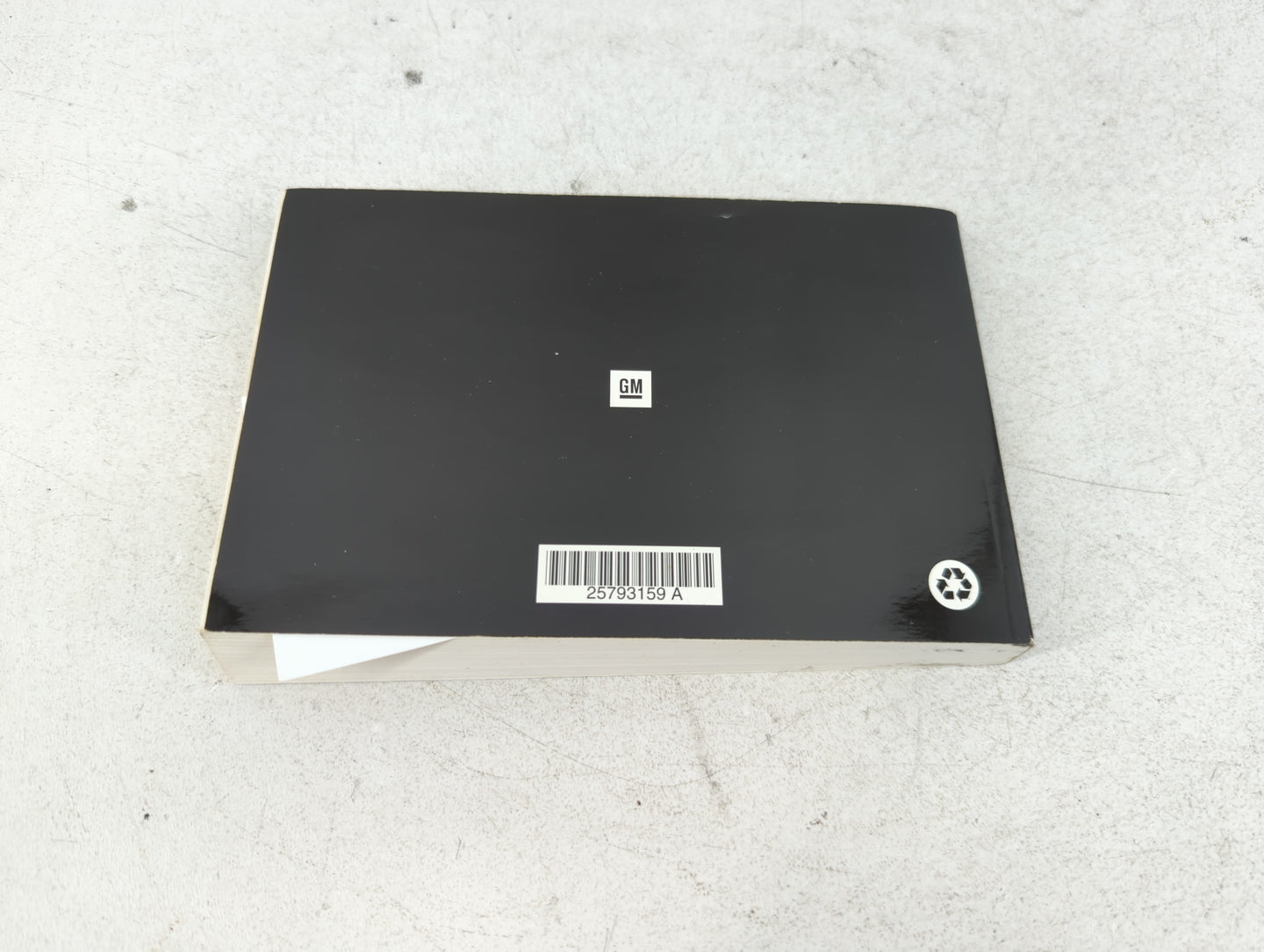2009 Cadillac Dts Owners Manual Book Guide P/N:25793159 A OEM Used Auto Parts - Oemusedautoparts1.com